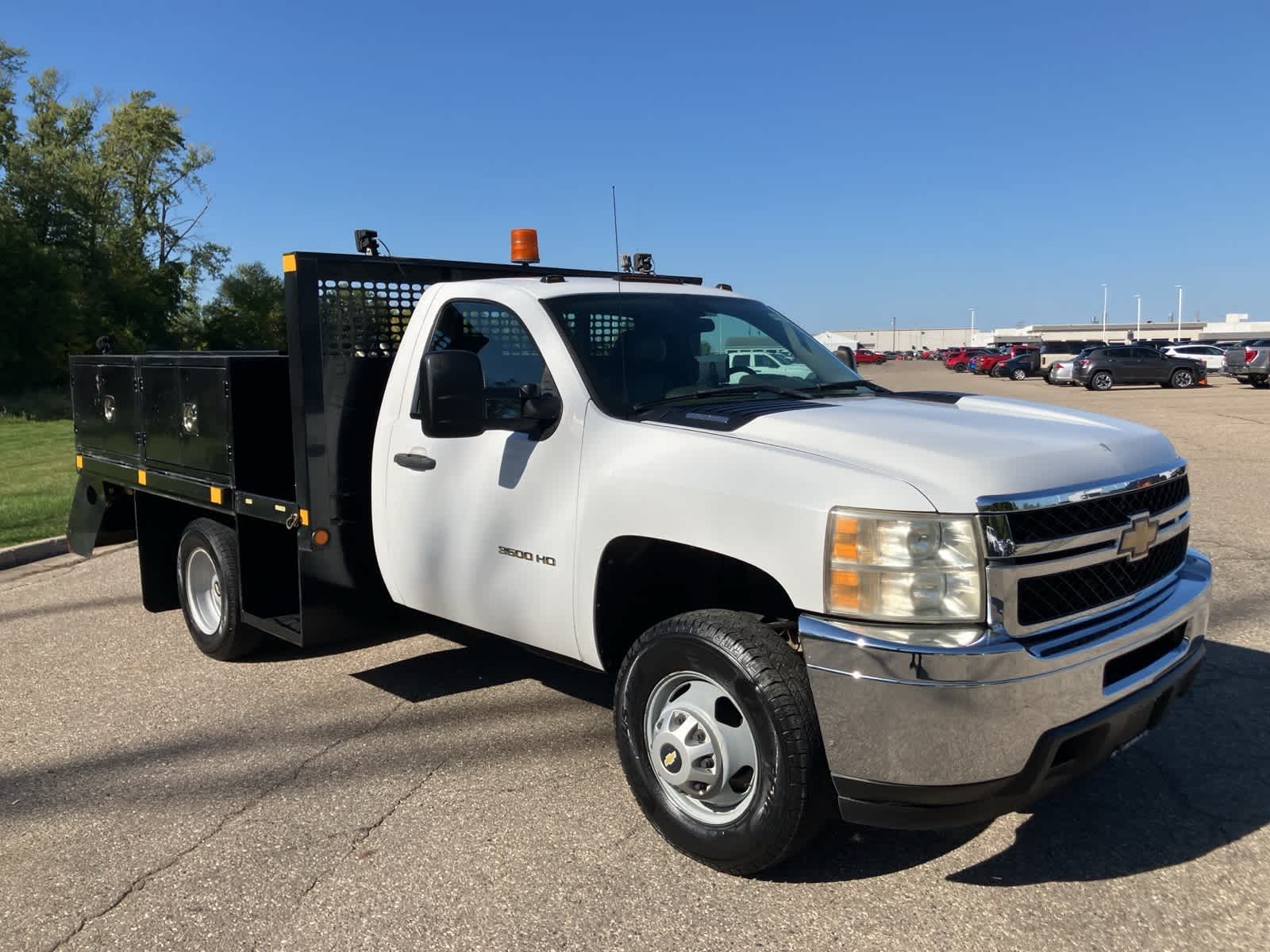 Thumbnail: 2011 Chevrolet Silverado 3500 - 3