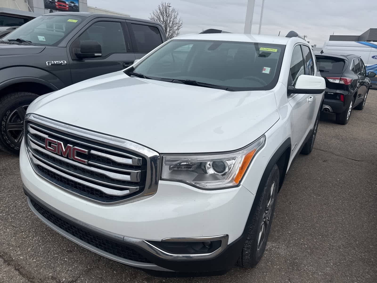 2019 GMC Acadia SLE -
                  Sterling Heights, MI