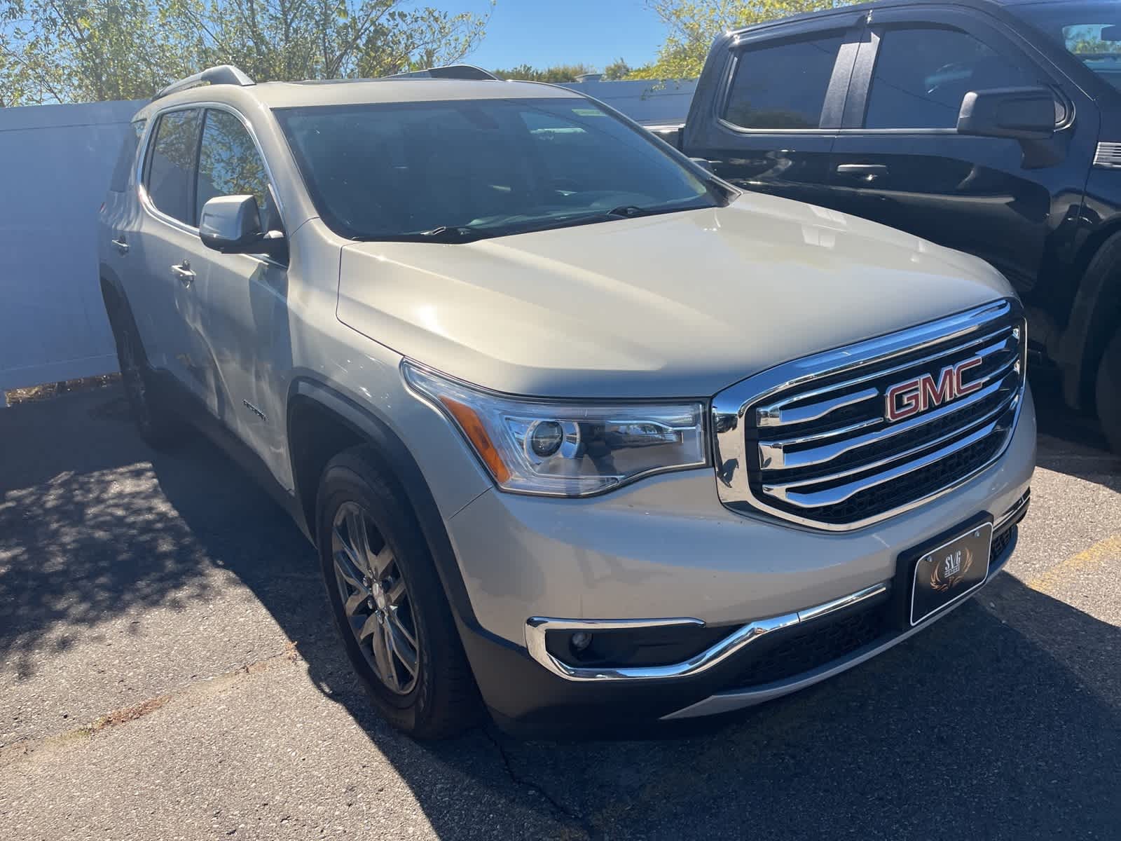 Thumbnail: 2017 GMC Acadia - 19