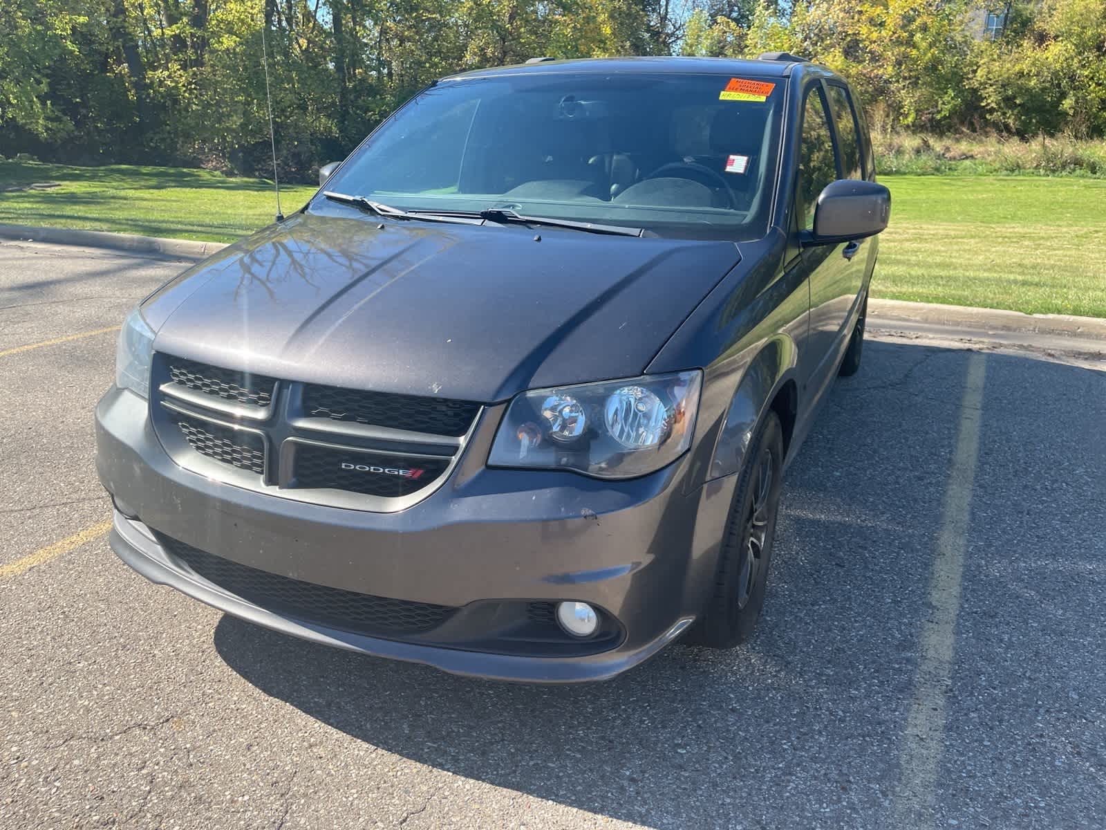 Thumbnail: 2017 Dodge Grand Caravan - 3
