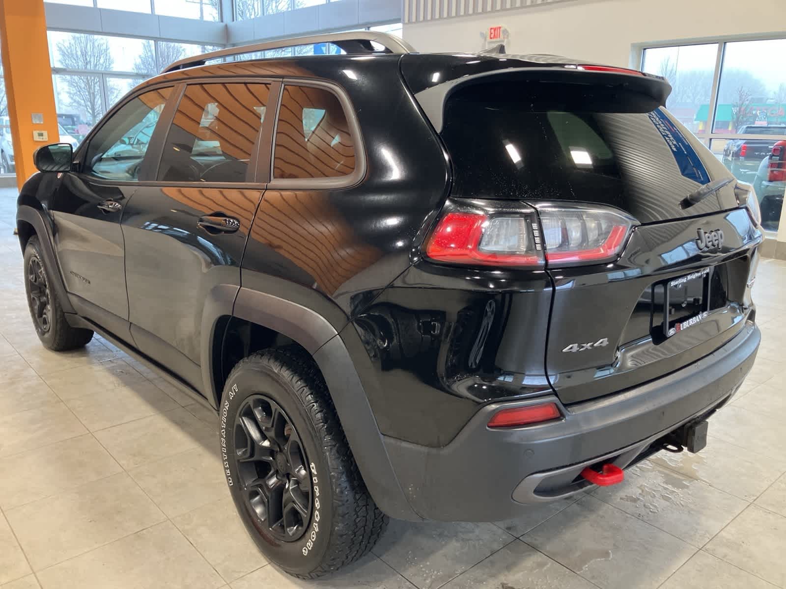 Thumbnail: 2021 Jeep Cherokee - 7