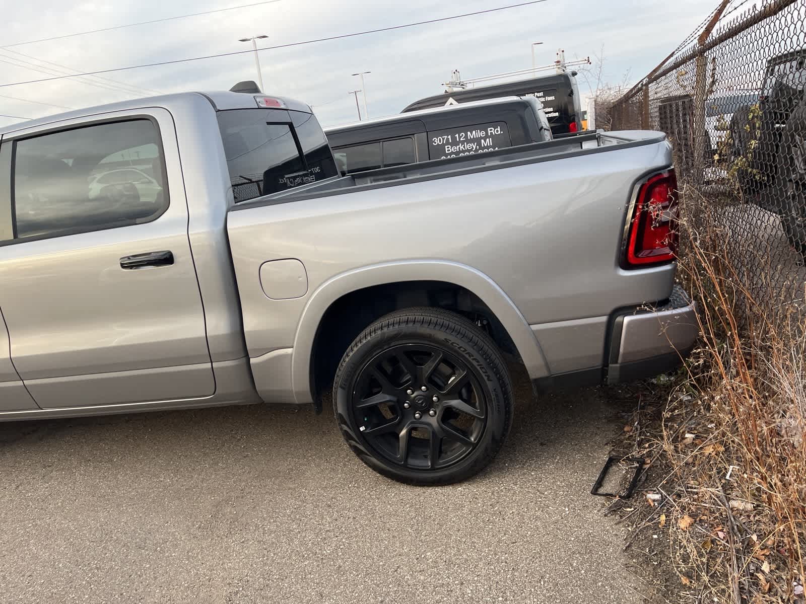 Thumbnail: 2025 RAM 1500 - 10