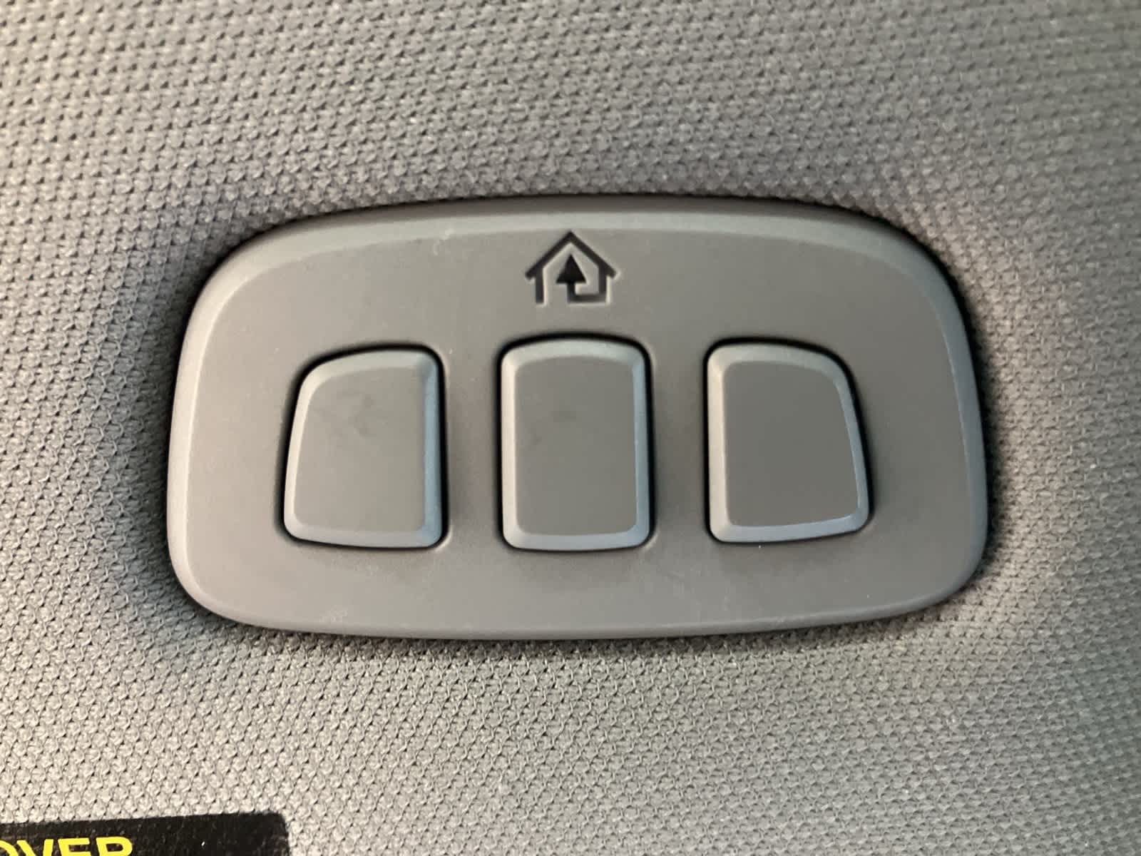 Thumbnail: 2022 Lincoln Corsair - 23