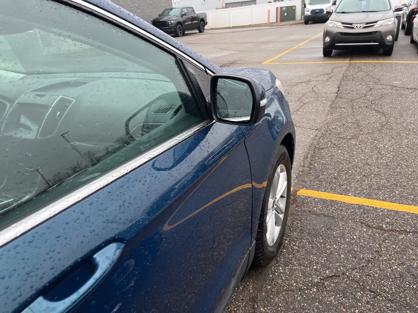 Thumbnail: 2020 Ford Edge - 17