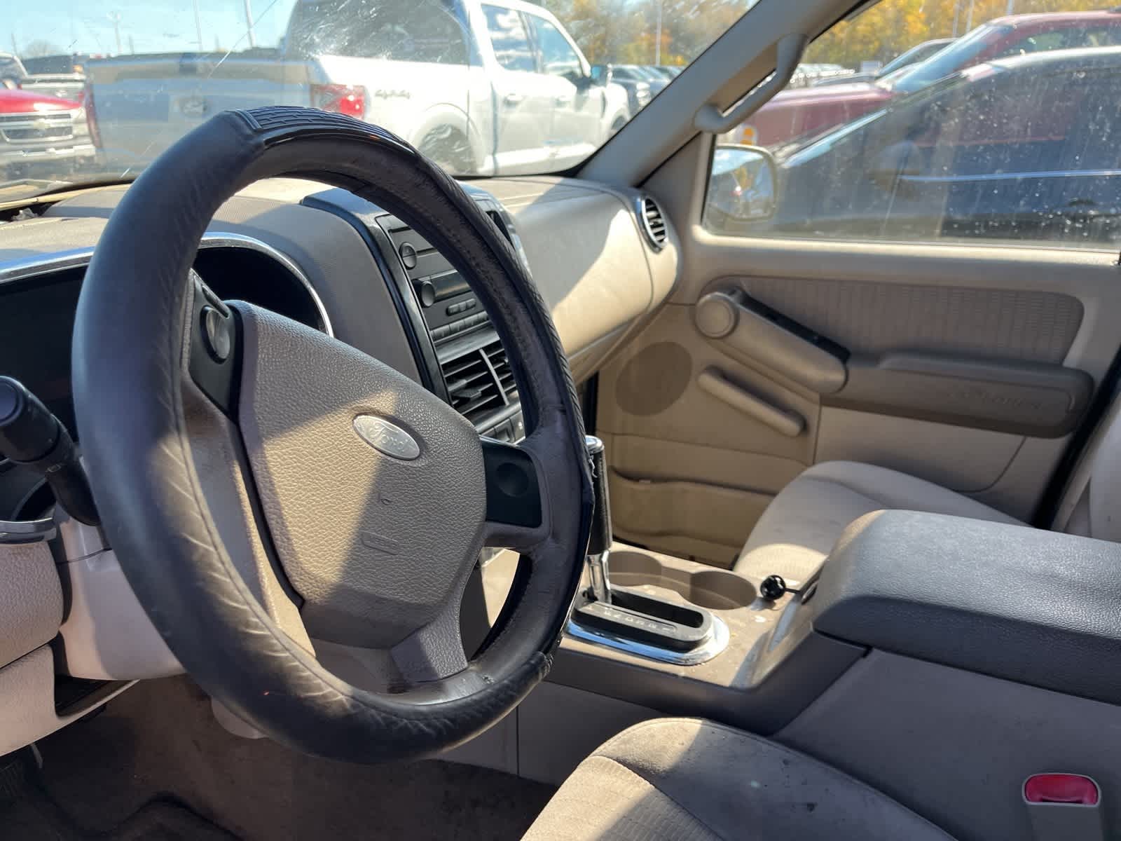 Thumbnail: 2006 Ford Explorer - 29