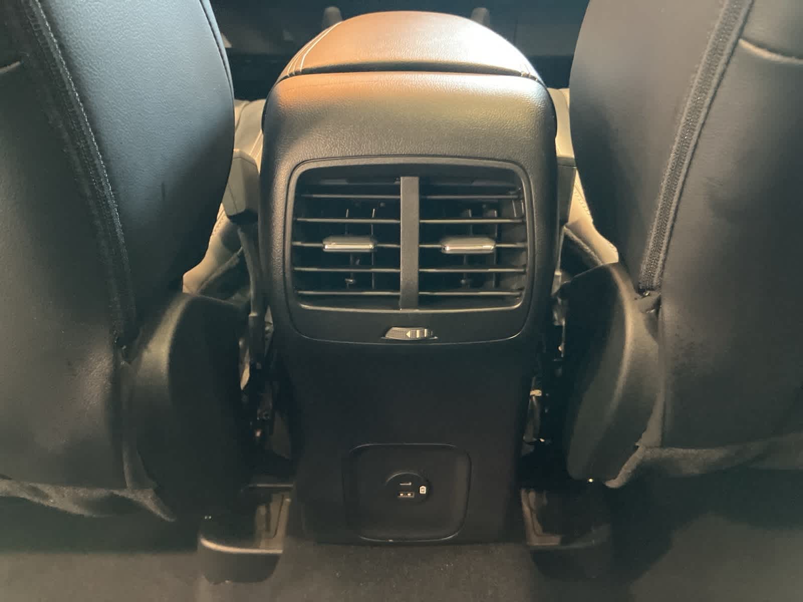 Thumbnail: 2022 Ford Escape - 27