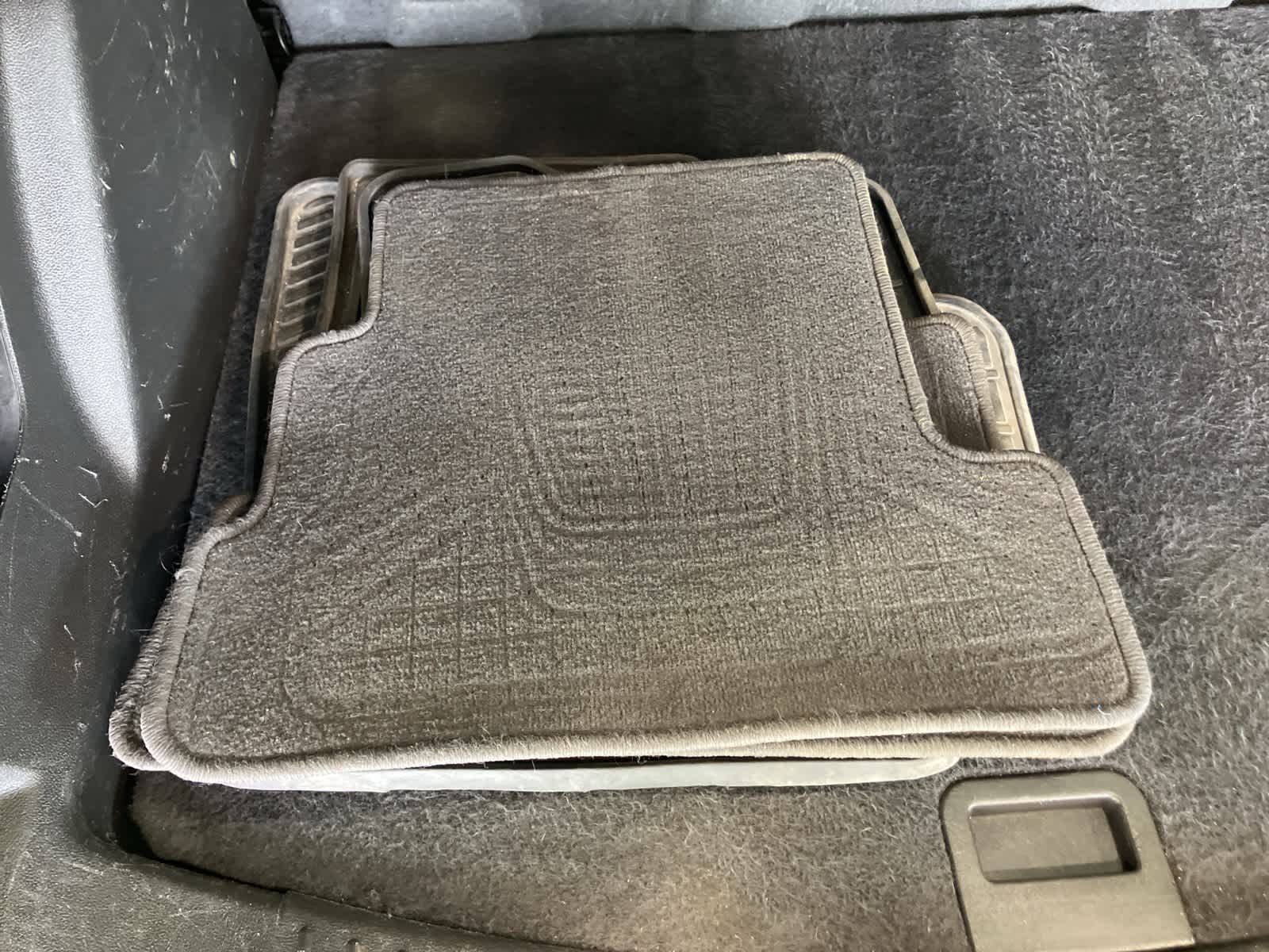 Thumbnail: 2015 Ford Escape - 30