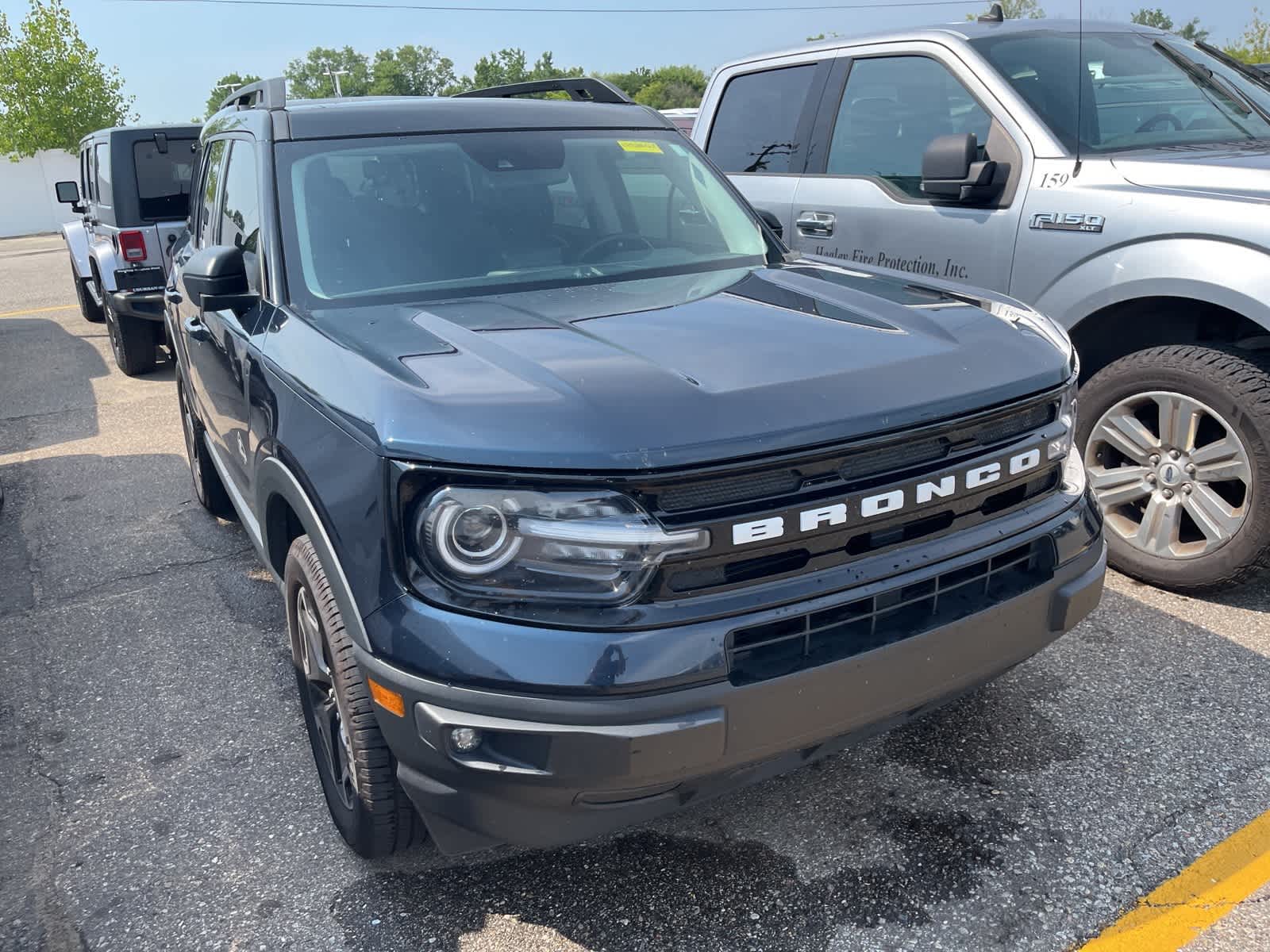 Thumbnail: 2022 Ford Bronco Sport - 16