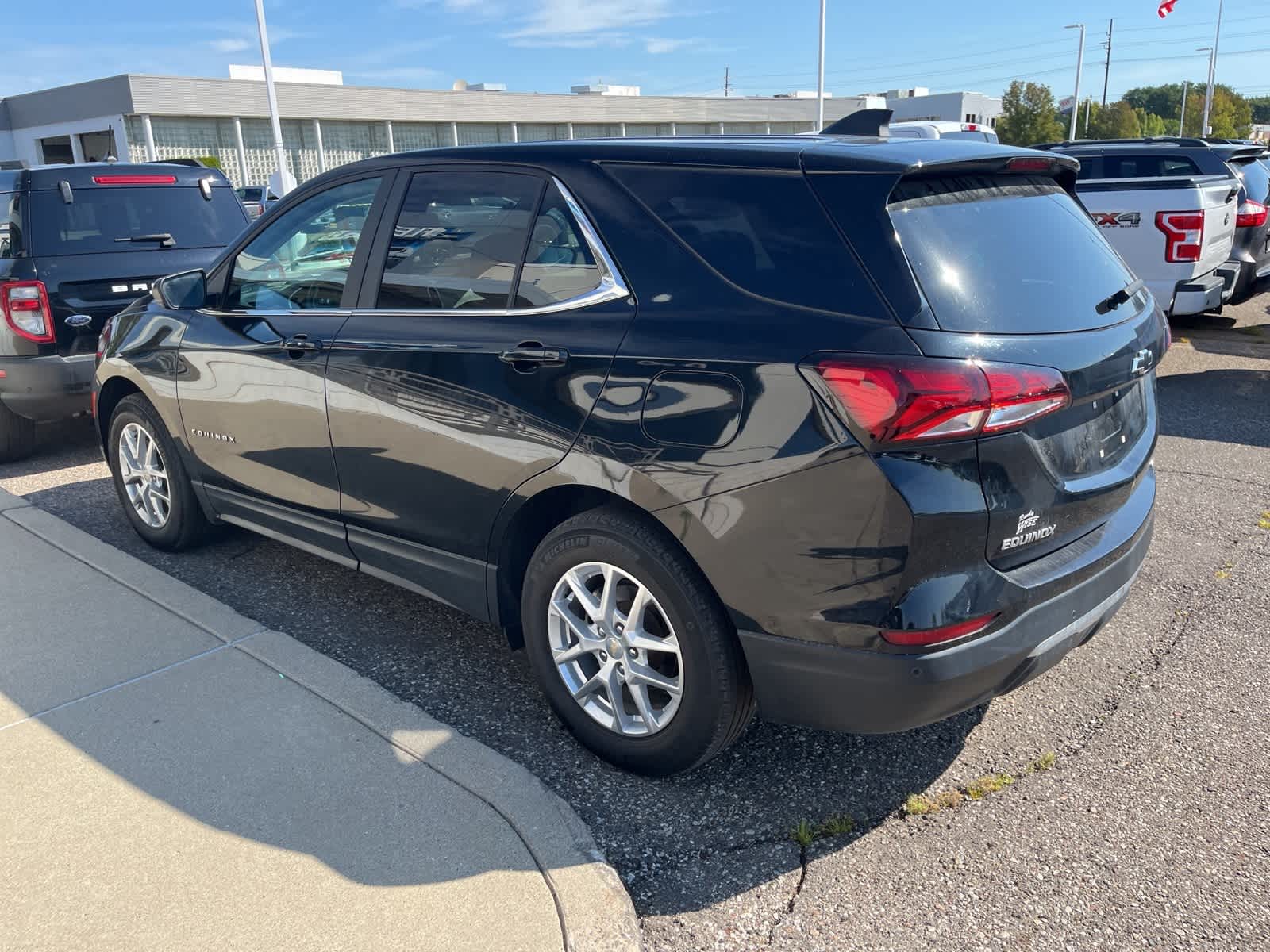 Thumbnail: 2022 Chevrolet Equinox - 7
