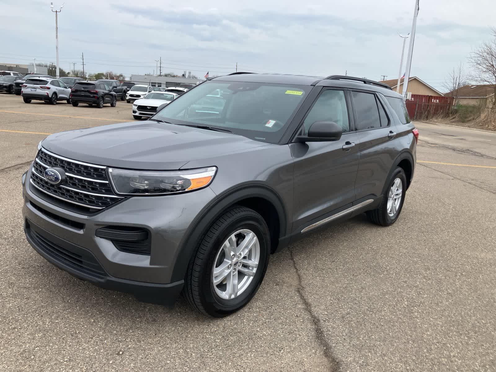 2022 Ford Explorer XLT -
                  Sterling Heights, MI