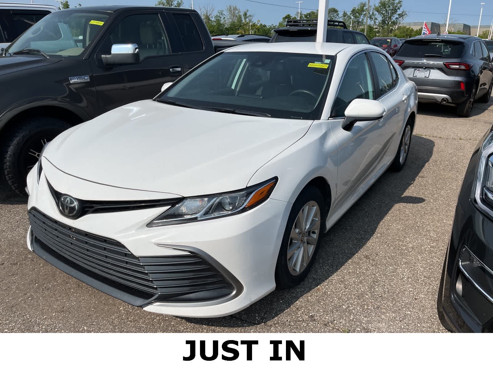 2022 Toyota Camry LE -
                  Sterling Heights, MI