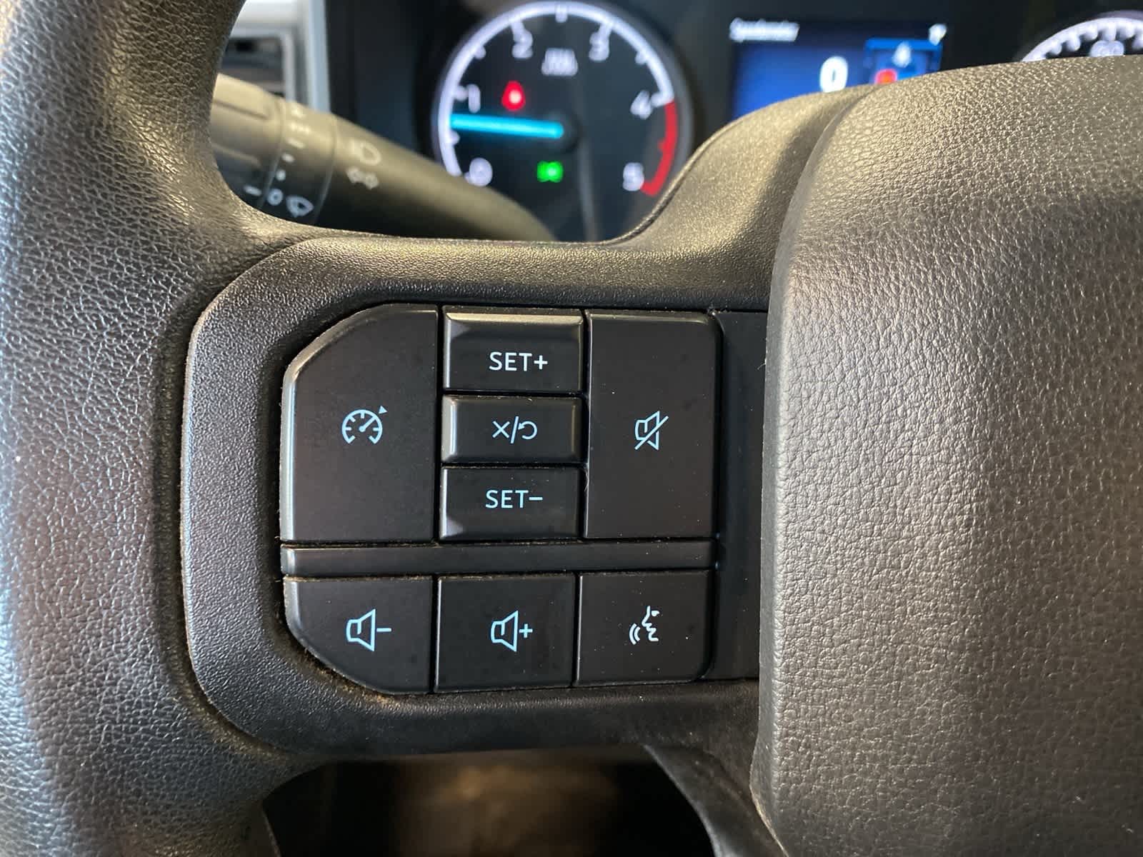 Thumbnail: 2024 Ford Econoline - 20