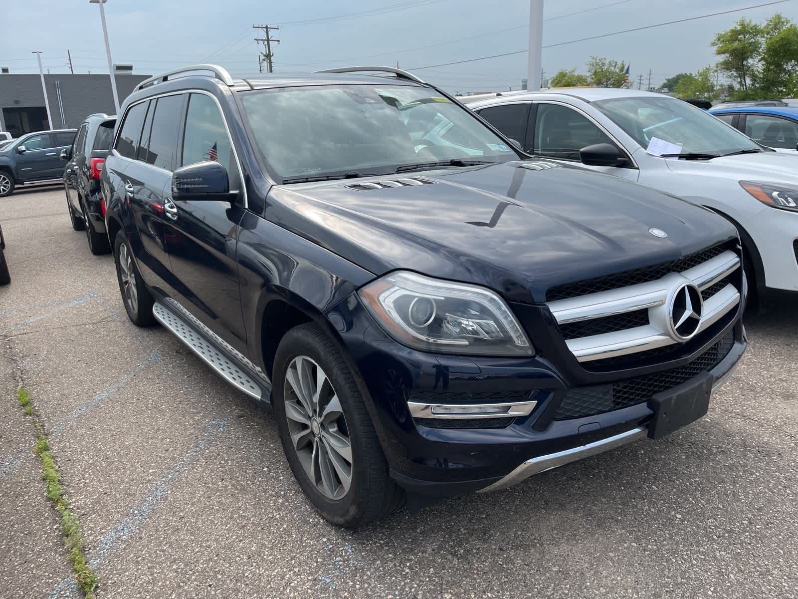 Thumbnail: 2014 Mercedes-Benz GL-Class - 17