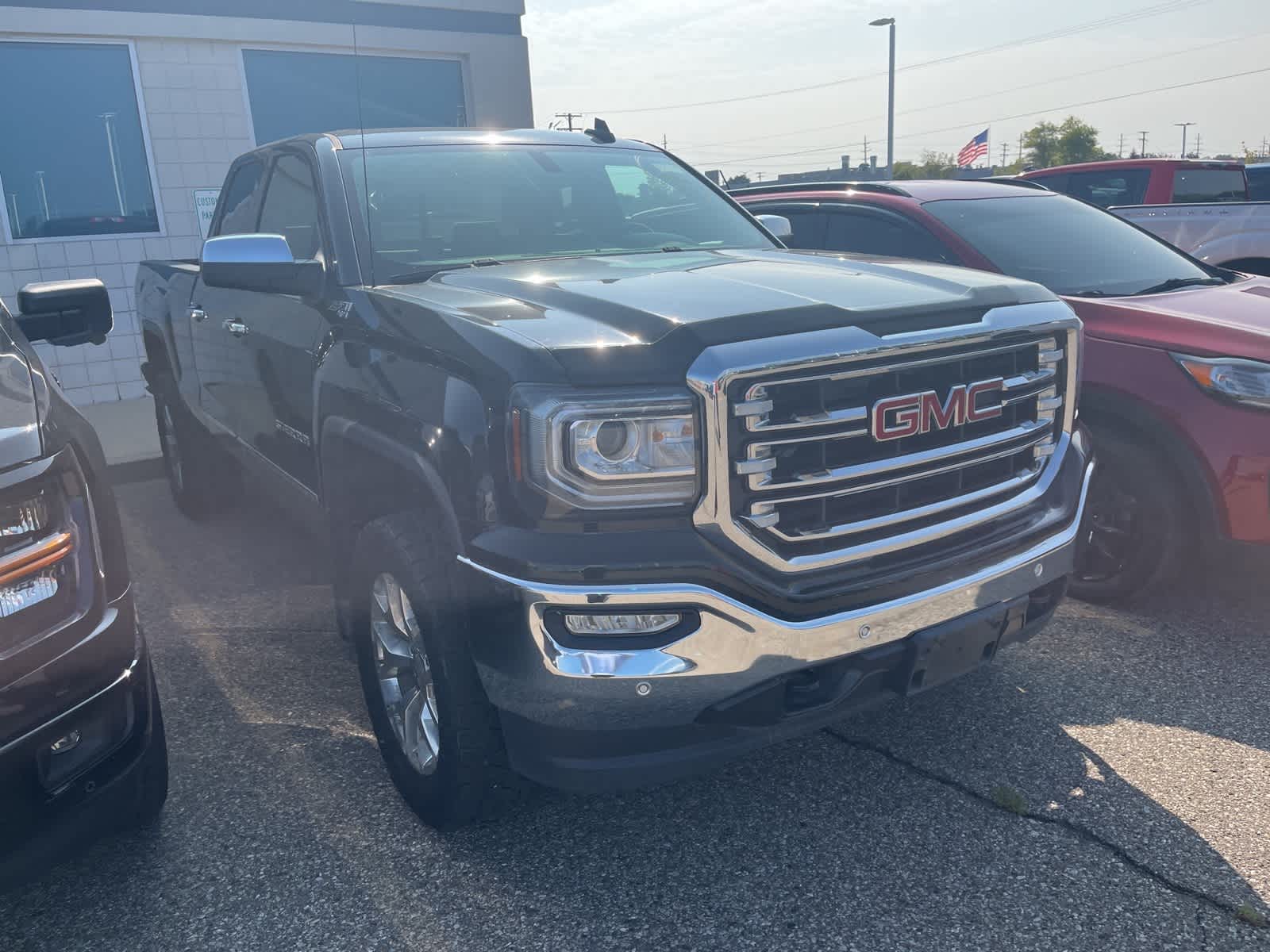 Thumbnail: 2017 GMC Sierra 1500 - 18