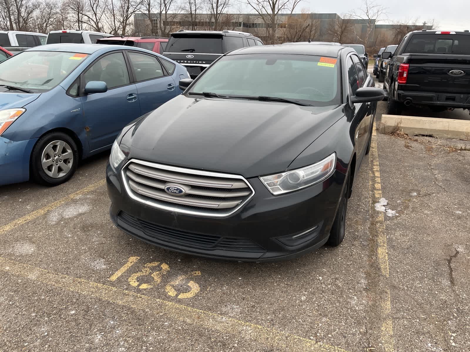 Thumbnail: 2014 Ford Taurus - 5