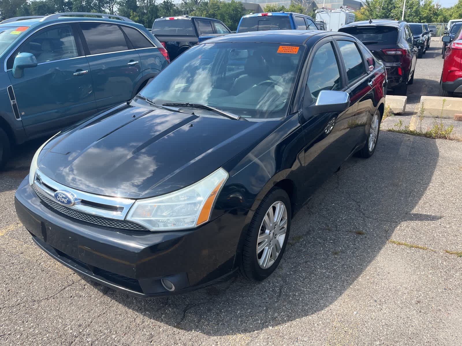 Thumbnail: 2011 Ford Focus - 4
