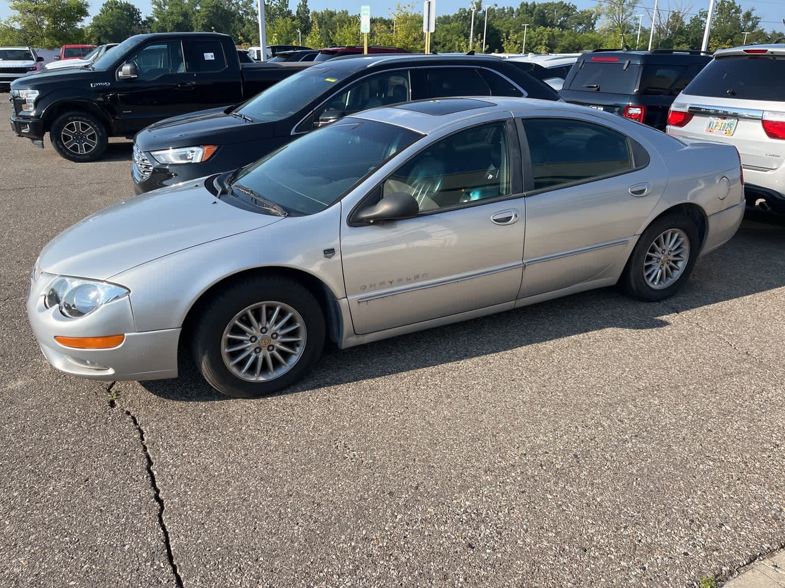 Thumbnail: 2000 Chrysler 300 - 3