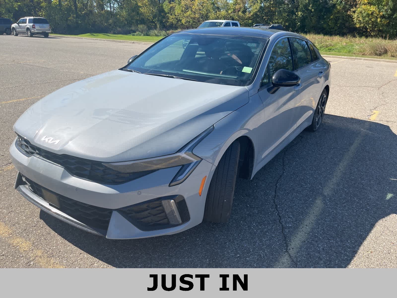 Thumbnail: 2025 Kia K5 - 1