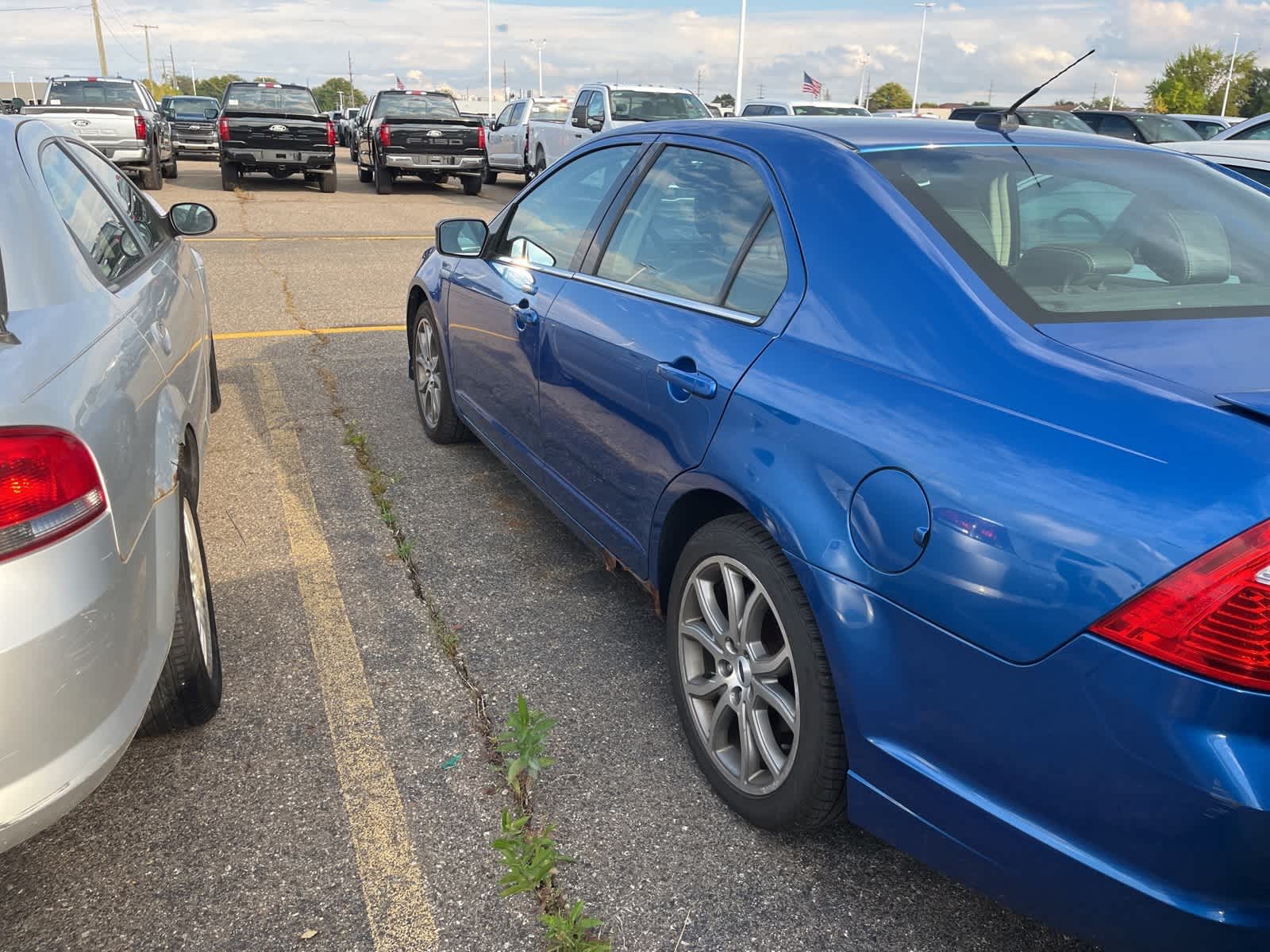 Thumbnail: 2011 Ford Fusion - 9