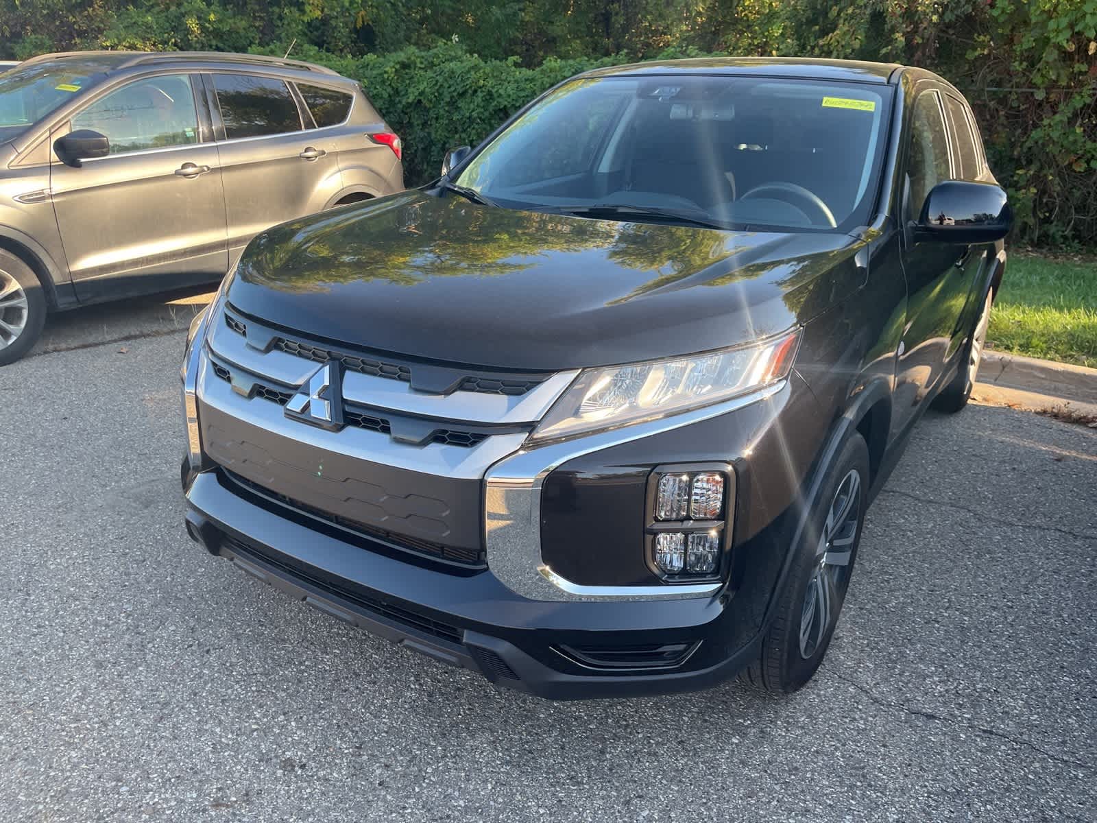 Thumbnail: 2024 Mitsubishi Outlander Sport - 3