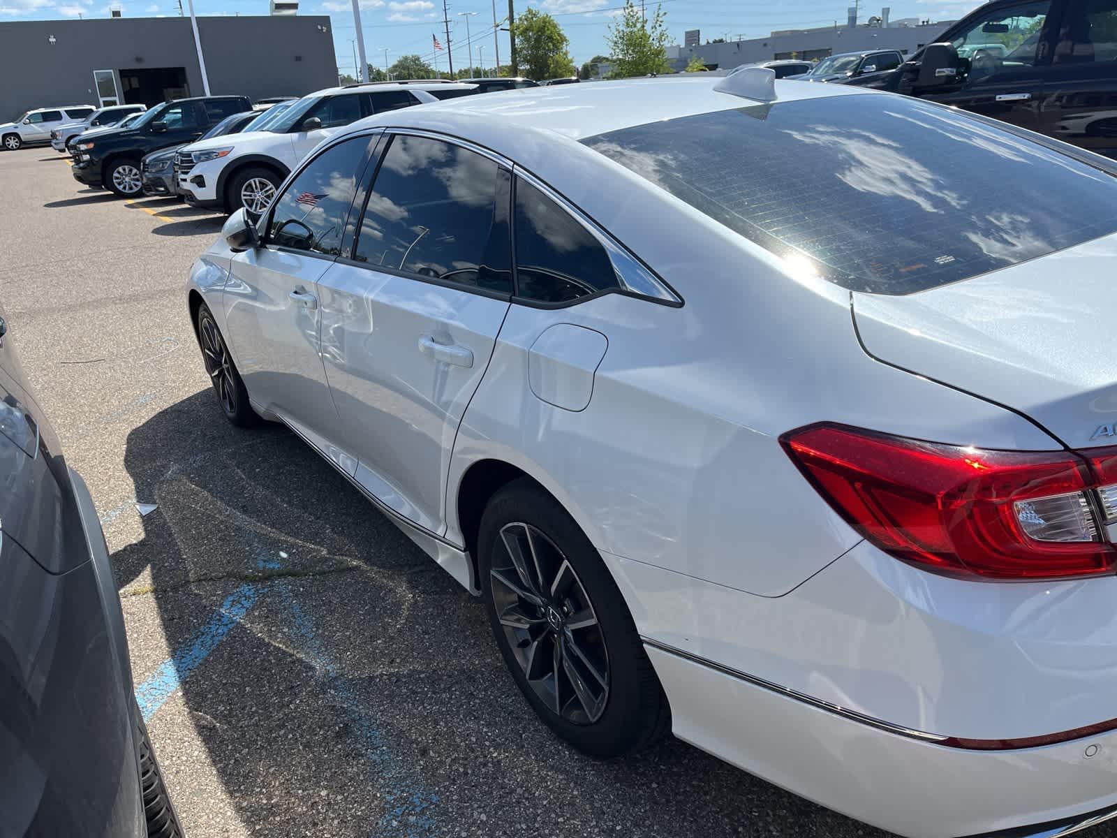 Thumbnail: 2022 Honda Accord - 8