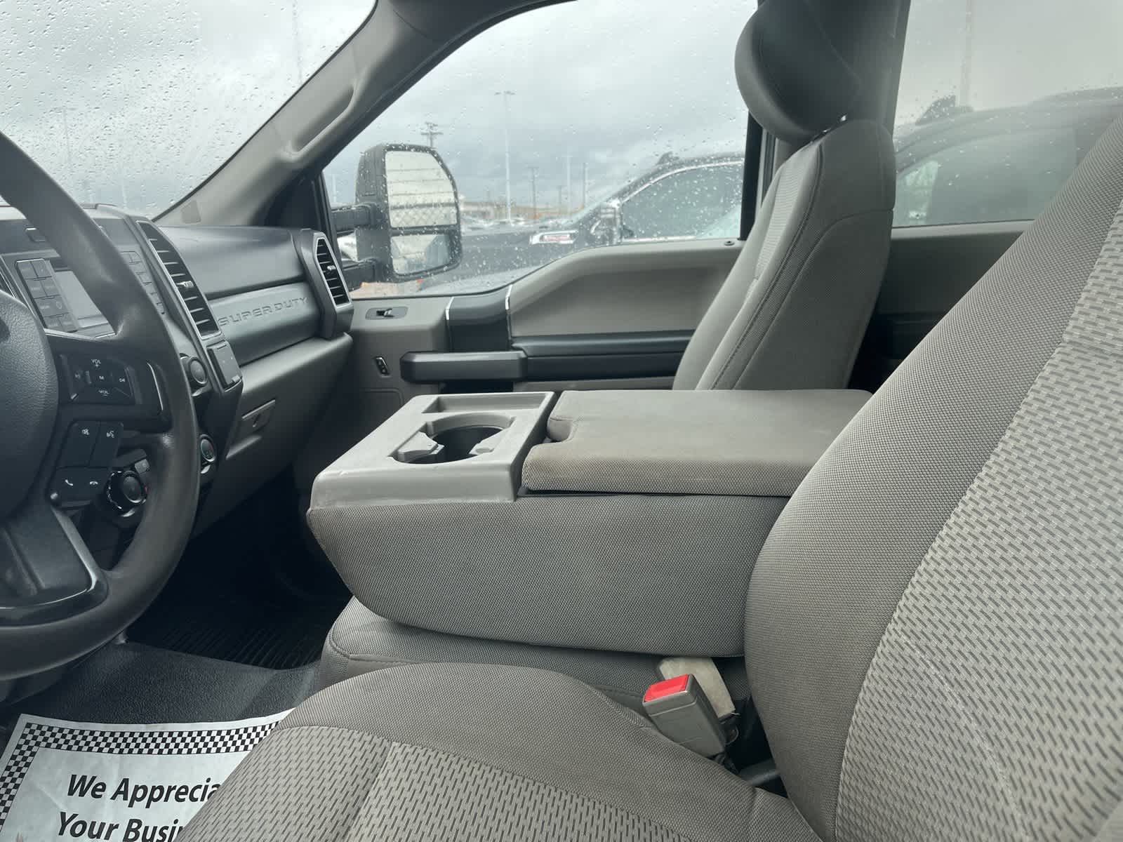 Thumbnail: 2019 Ford Econoline - 25