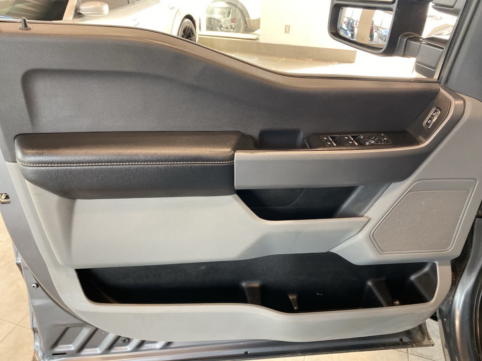 Thumbnail: 2024 Ford Econoline - 18