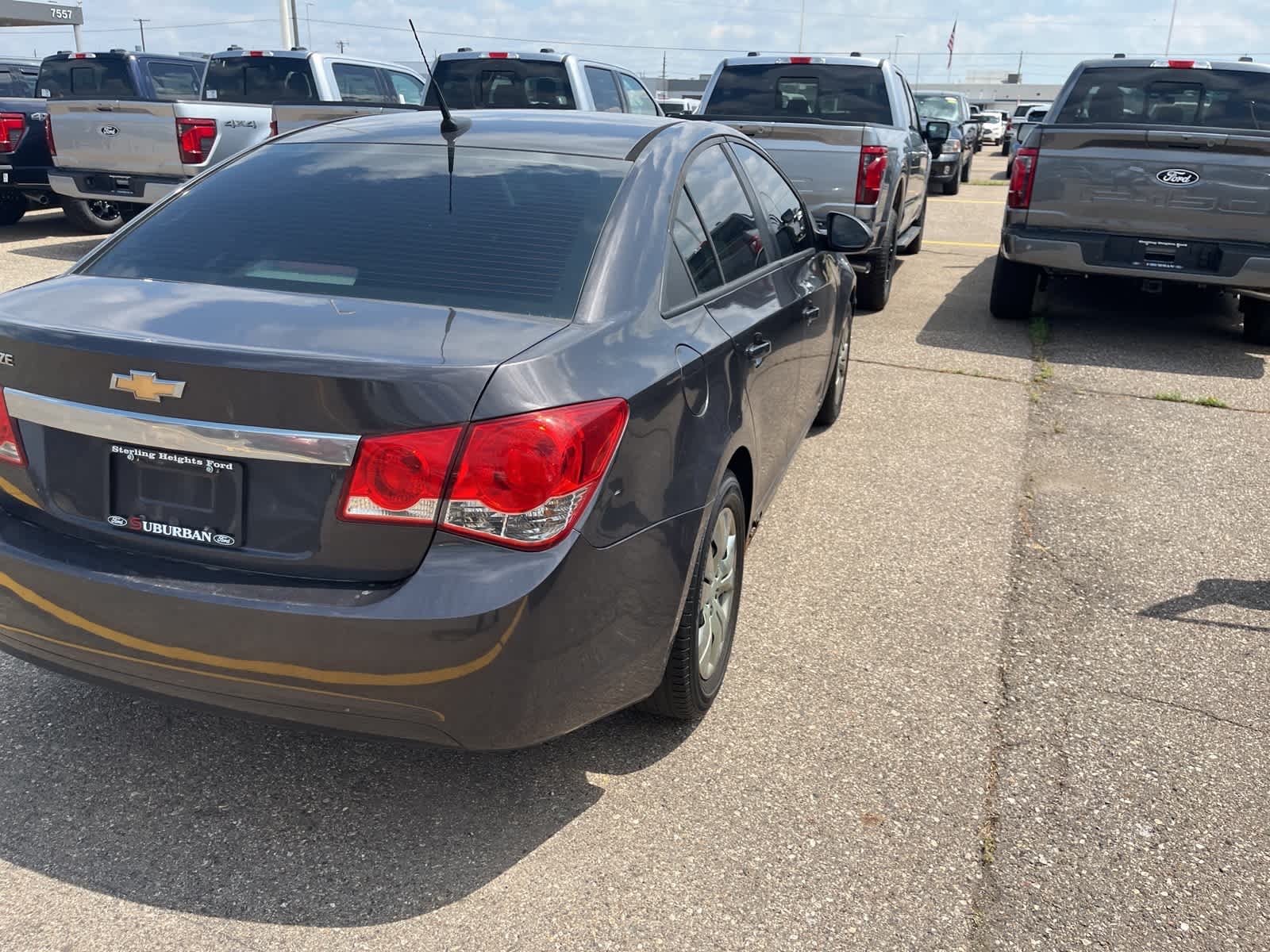 Thumbnail: 2014 Chevrolet Cruze - 12