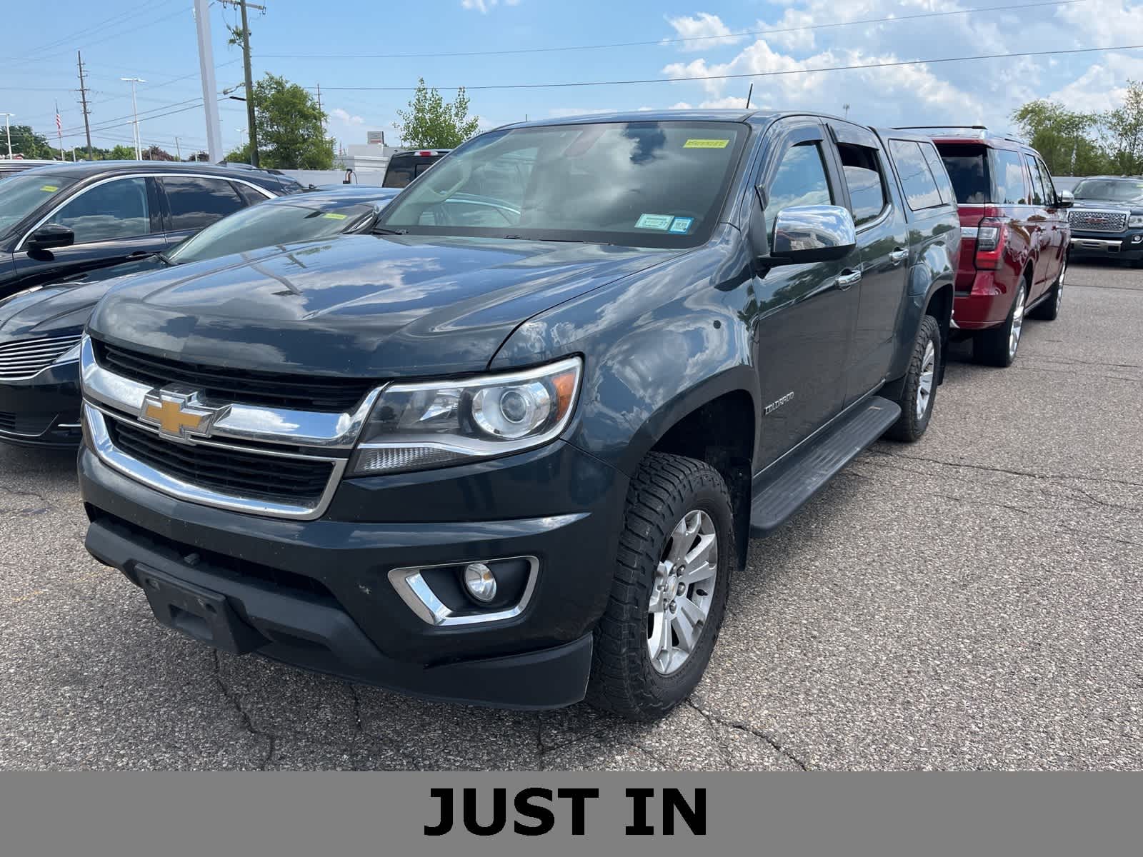 Thumbnail: 2017 Chevrolet Colorado - 1