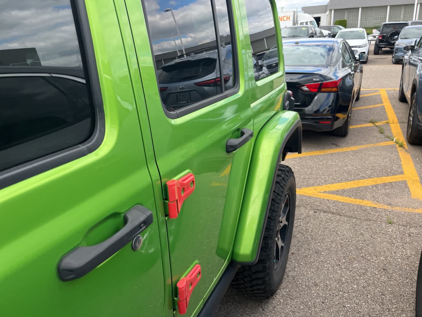 Thumbnail: 2019 Jeep Wrangler - 5