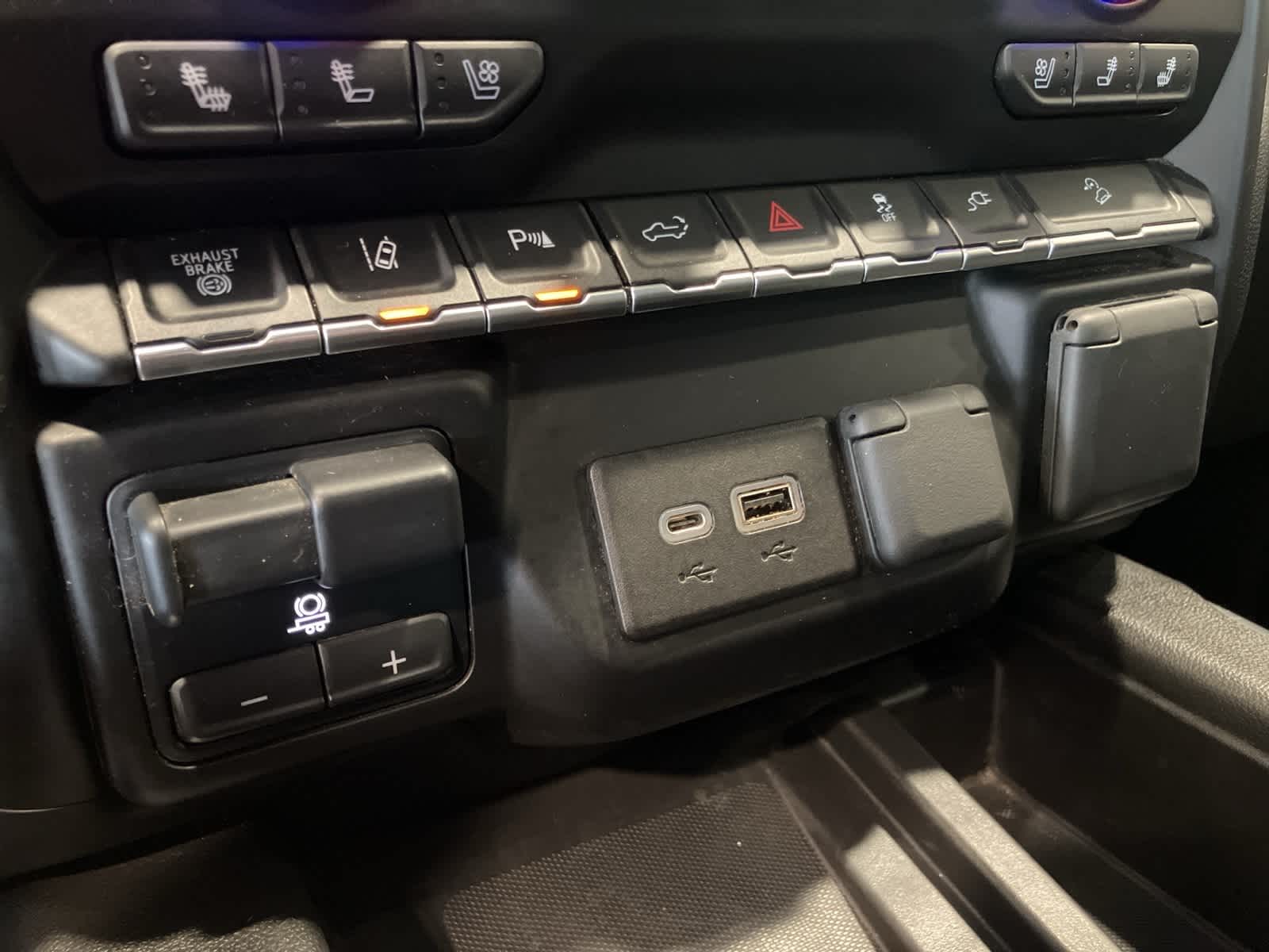 Thumbnail: 2022 GMC Sierra 2500 - 20