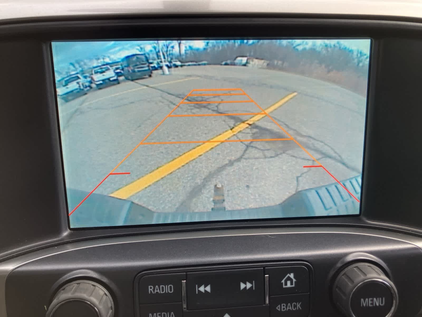 Thumbnail: 2015 Chevrolet Silverado 1500 - 17