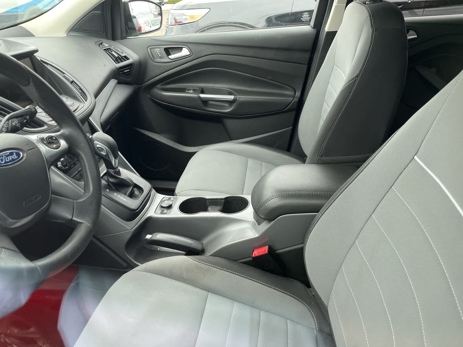 Thumbnail: 2015 Ford Escape - 25