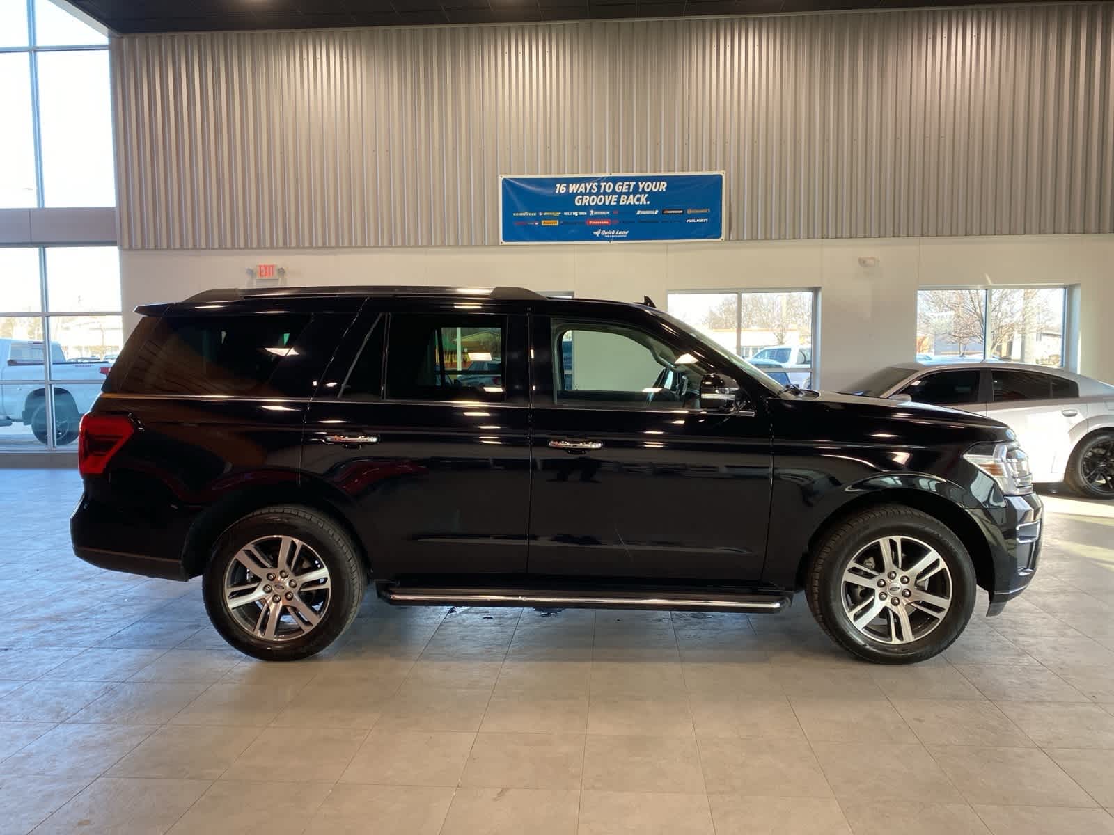 Thumbnail: 2023 Ford Expedition - 6