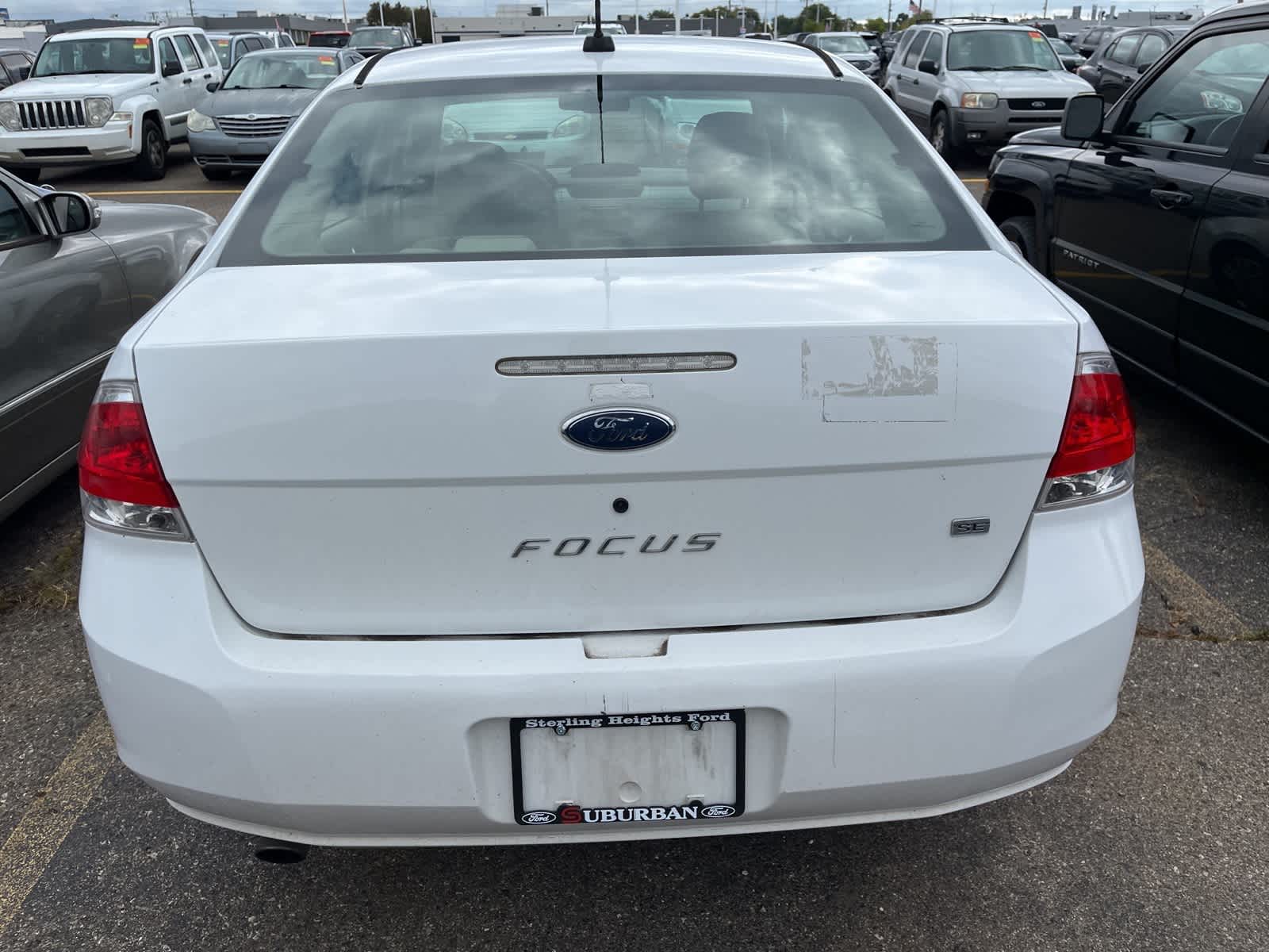 Thumbnail: 2008 Ford Focus - 12