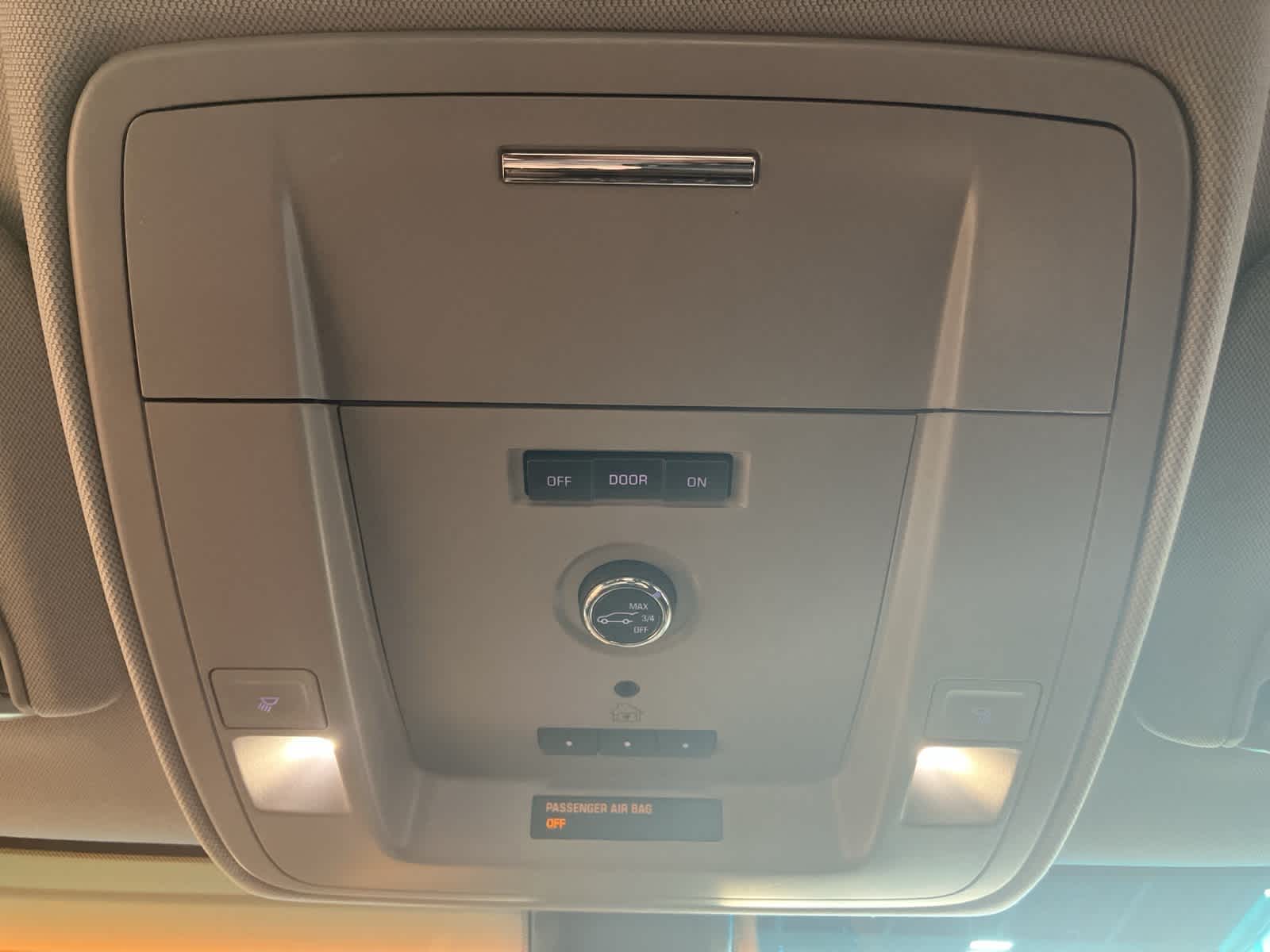 Thumbnail: 2017 GMC Yukon - 22