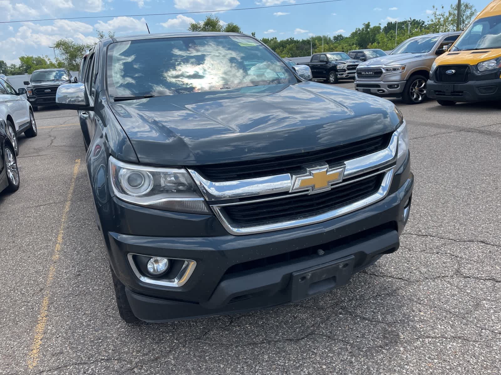 Thumbnail: 2017 Chevrolet Colorado - 20