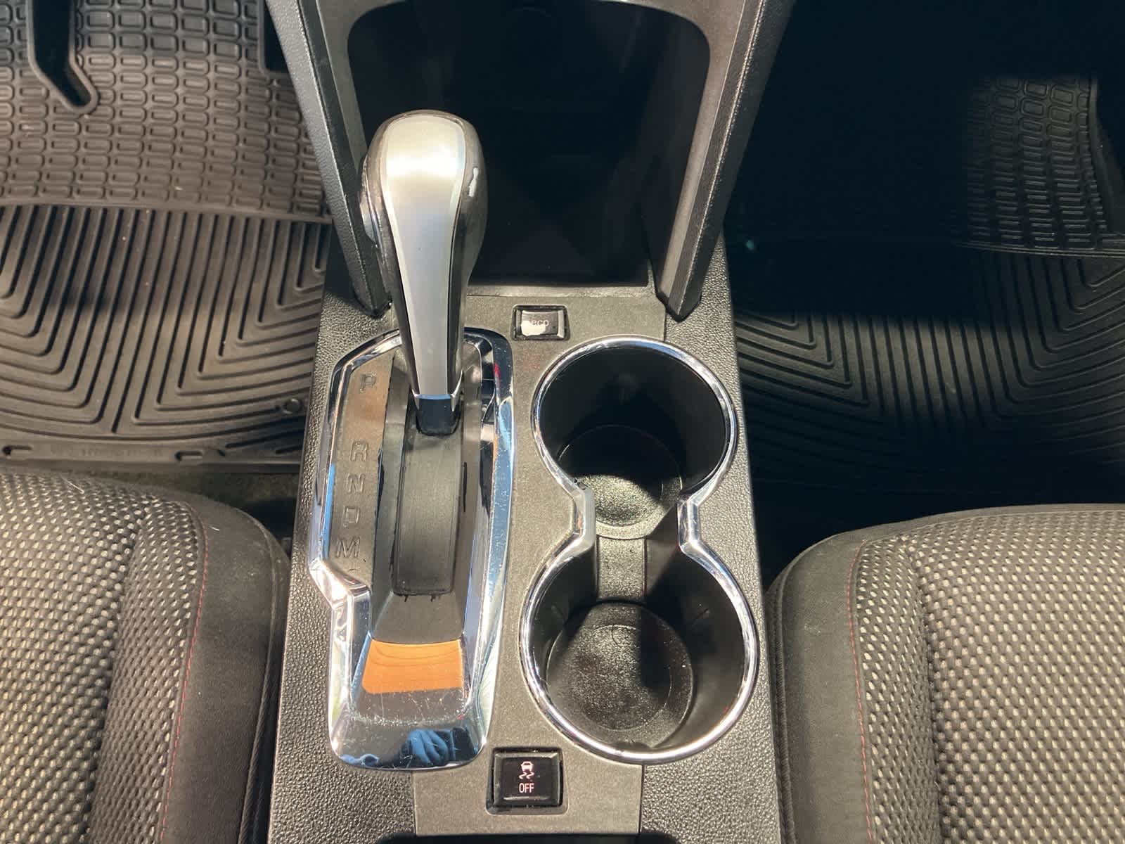 Thumbnail: 2012 GMC Terrain - 15