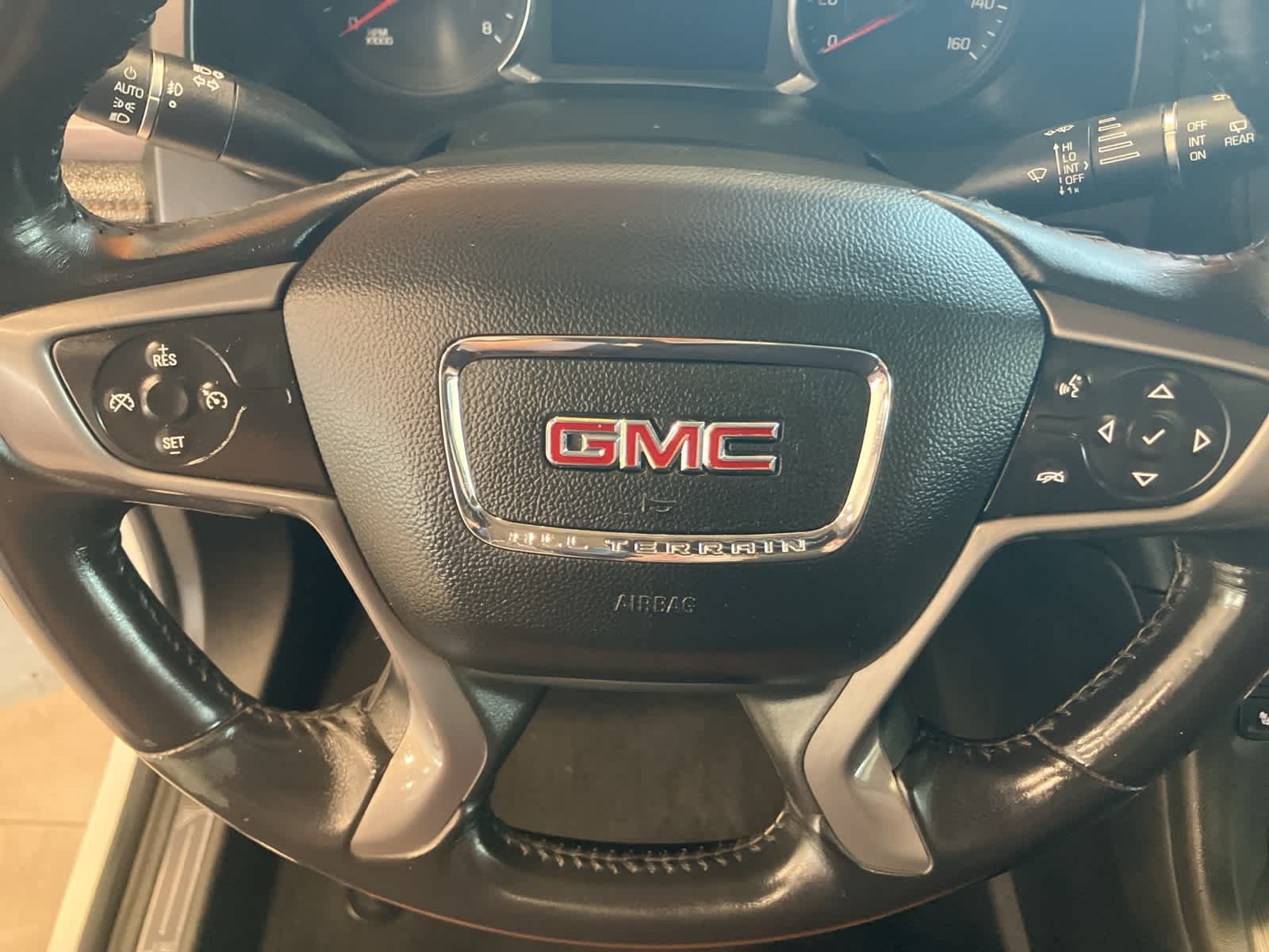 Thumbnail: 2017 GMC Acadia - 16