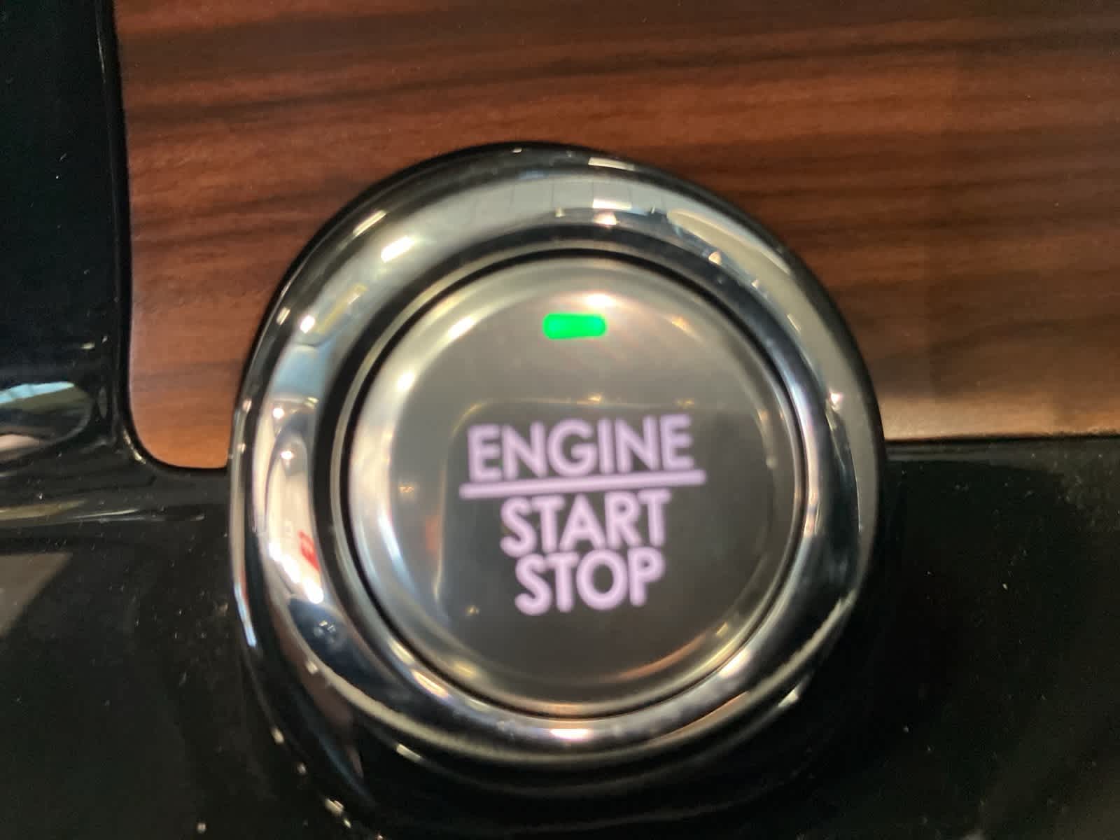 Thumbnail: 2022 Lincoln Corsair - 15