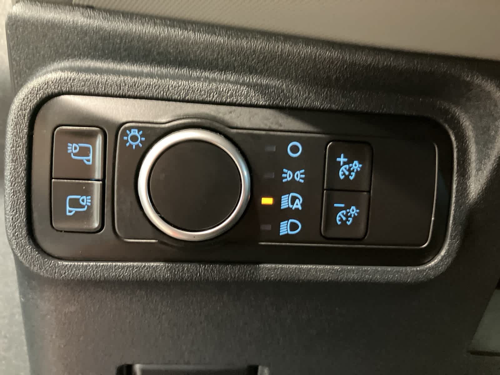 Thumbnail: 2022 Ford Bronco - 14