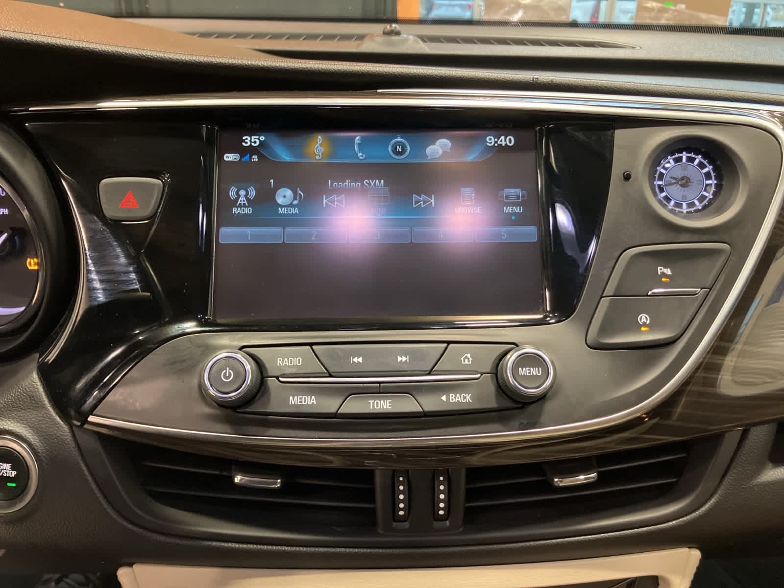 Thumbnail: 2019 Buick Envision - 19