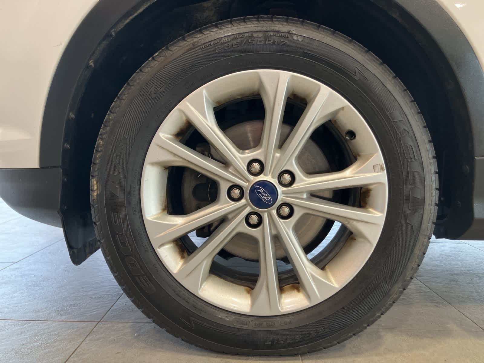 Thumbnail: 2018 Ford Escape - 9