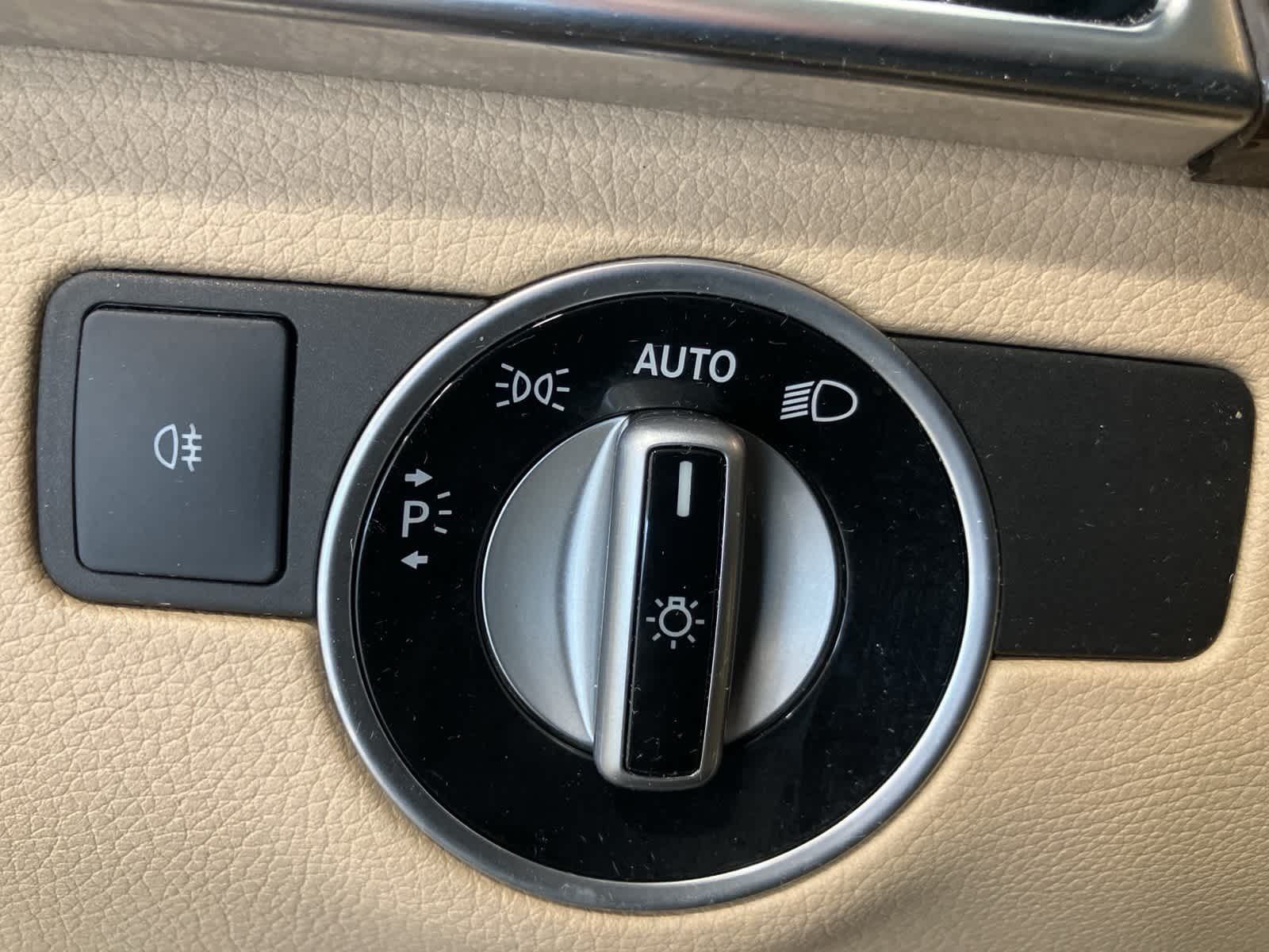 Thumbnail: 2018 Mercedes-Benz GLE - 16