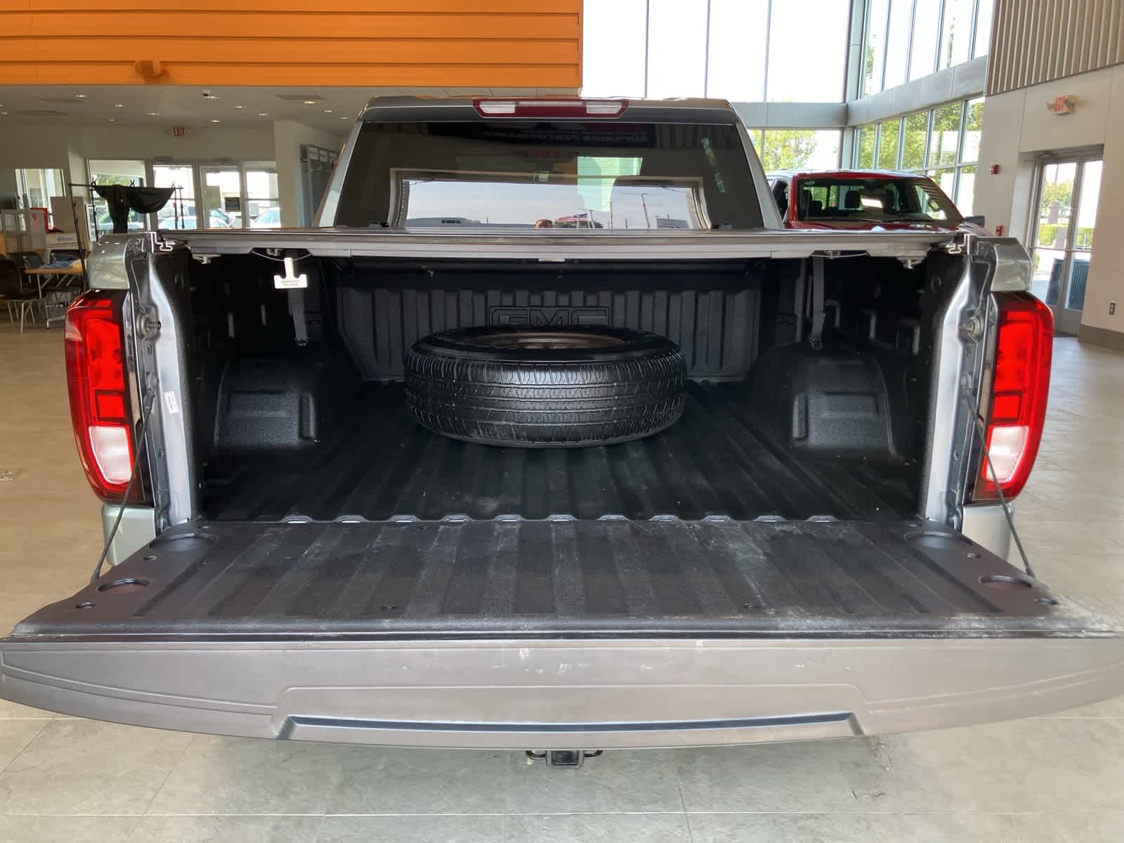 Thumbnail: 2021 GMC Sierra 1500 - 28
