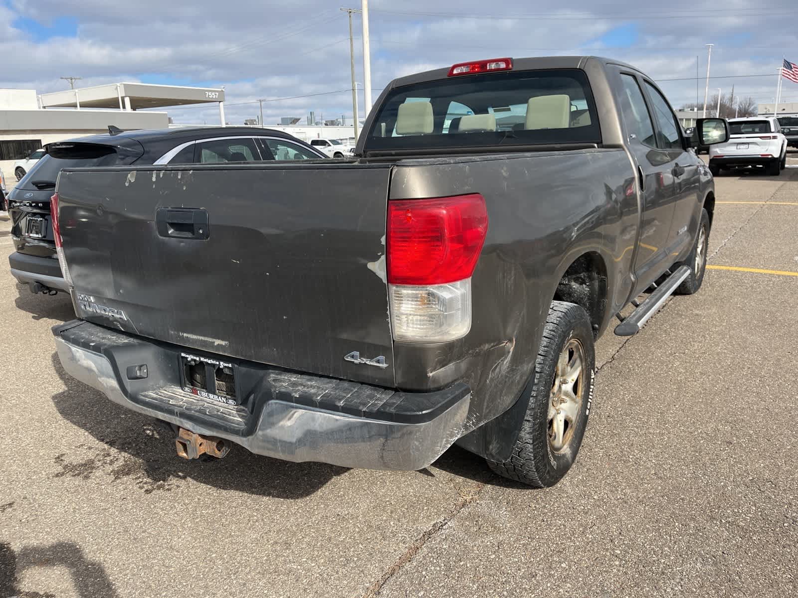 Thumbnail: 2010 Toyota Tundra - 13