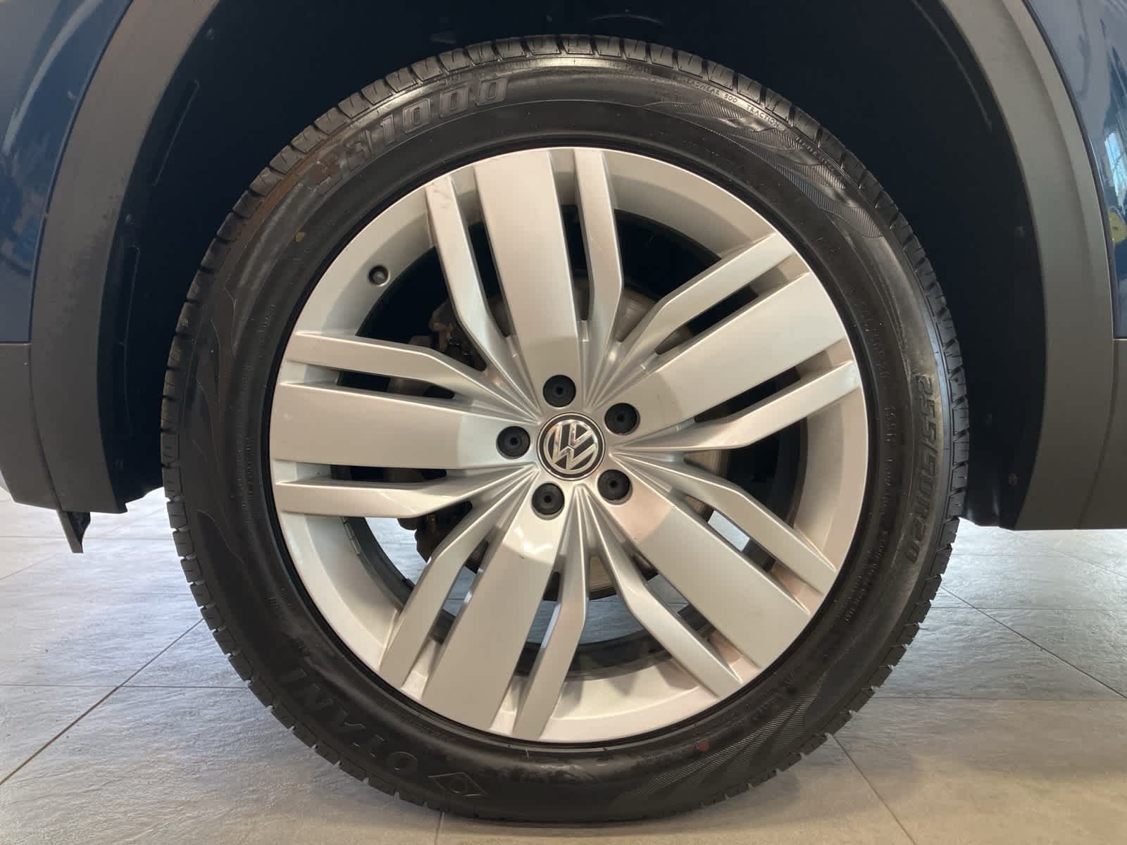 Thumbnail: 2019 Volkswagen Atlas - 9