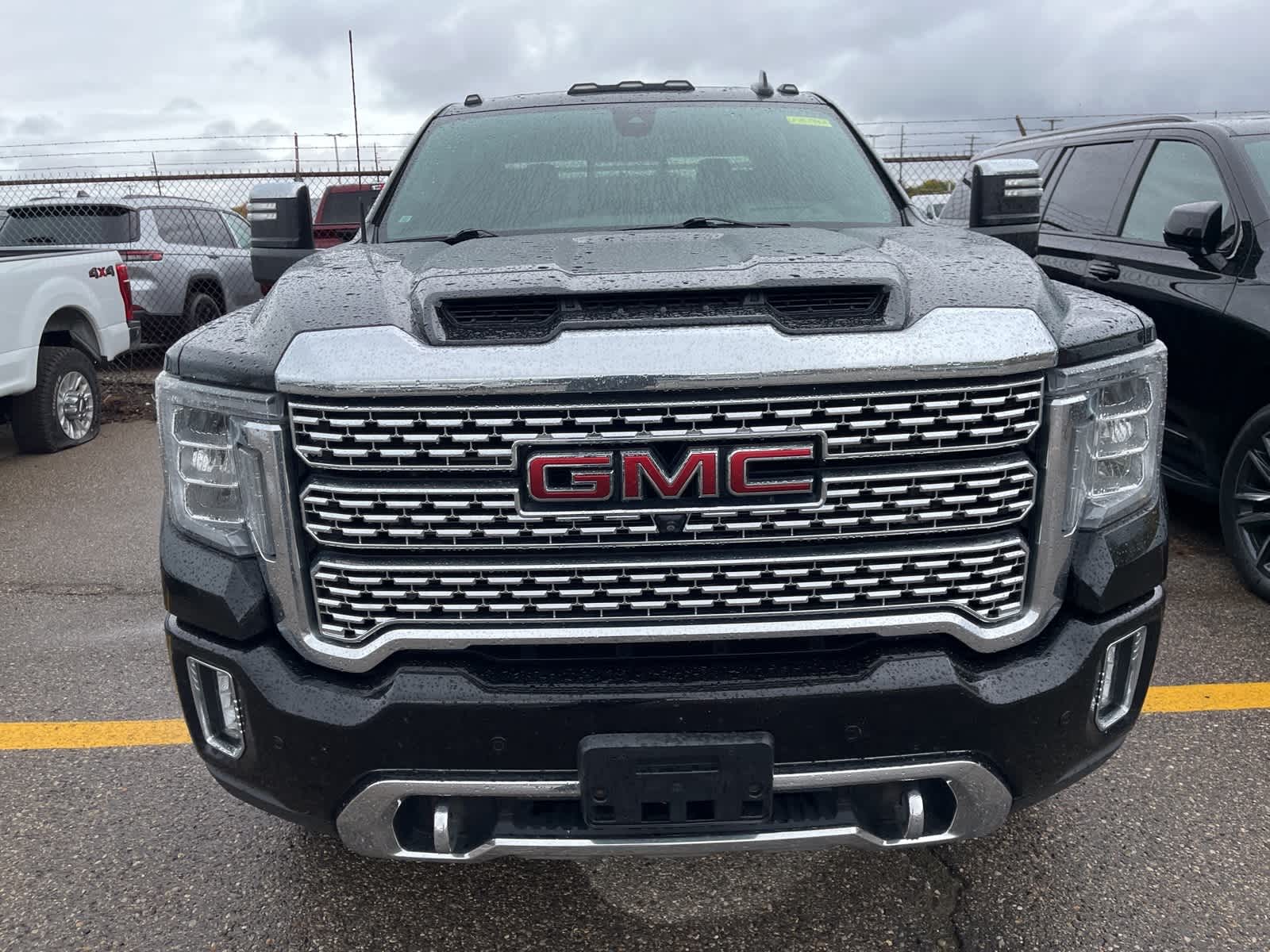 Thumbnail: 2020 GMC Sierra 3500 - 25