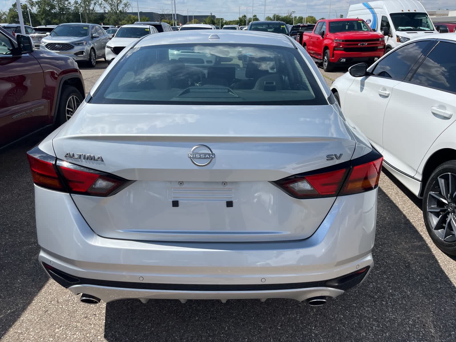 Thumbnail: 2024 Nissan Altima - 11