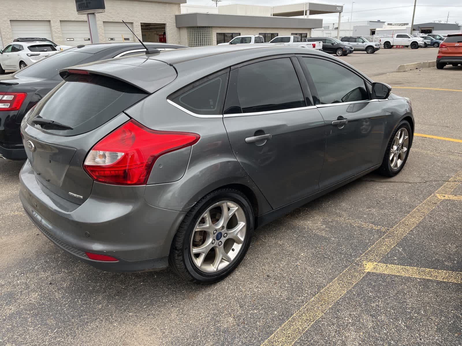 Thumbnail: 2014 Ford Focus - 11